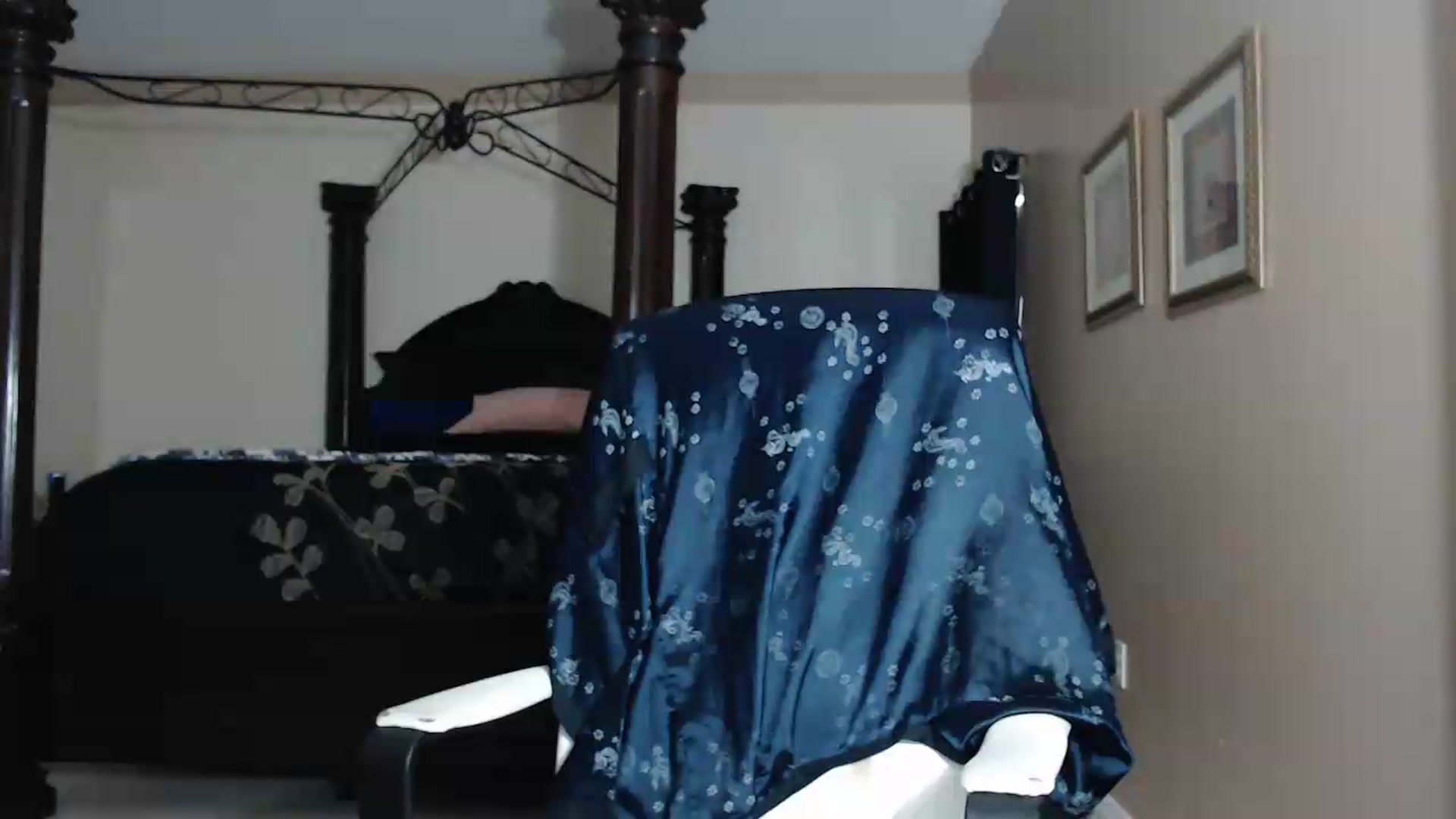 Gallery image thumbnail from Littlekai2030's myfreecams stream on, 06/01/2026, 01:05 image 3 of 20