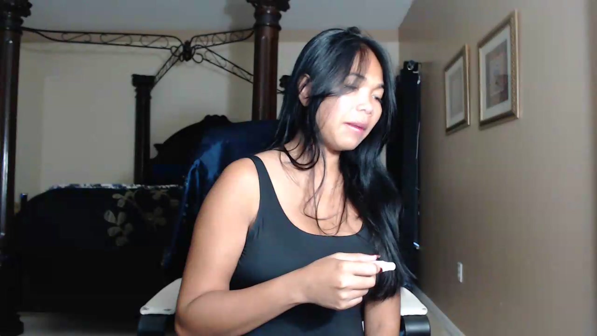 Gallery image thumbnail from Littlekai2030's myfreecams stream on, 06/01/2026, 01:05 image 14 of 20