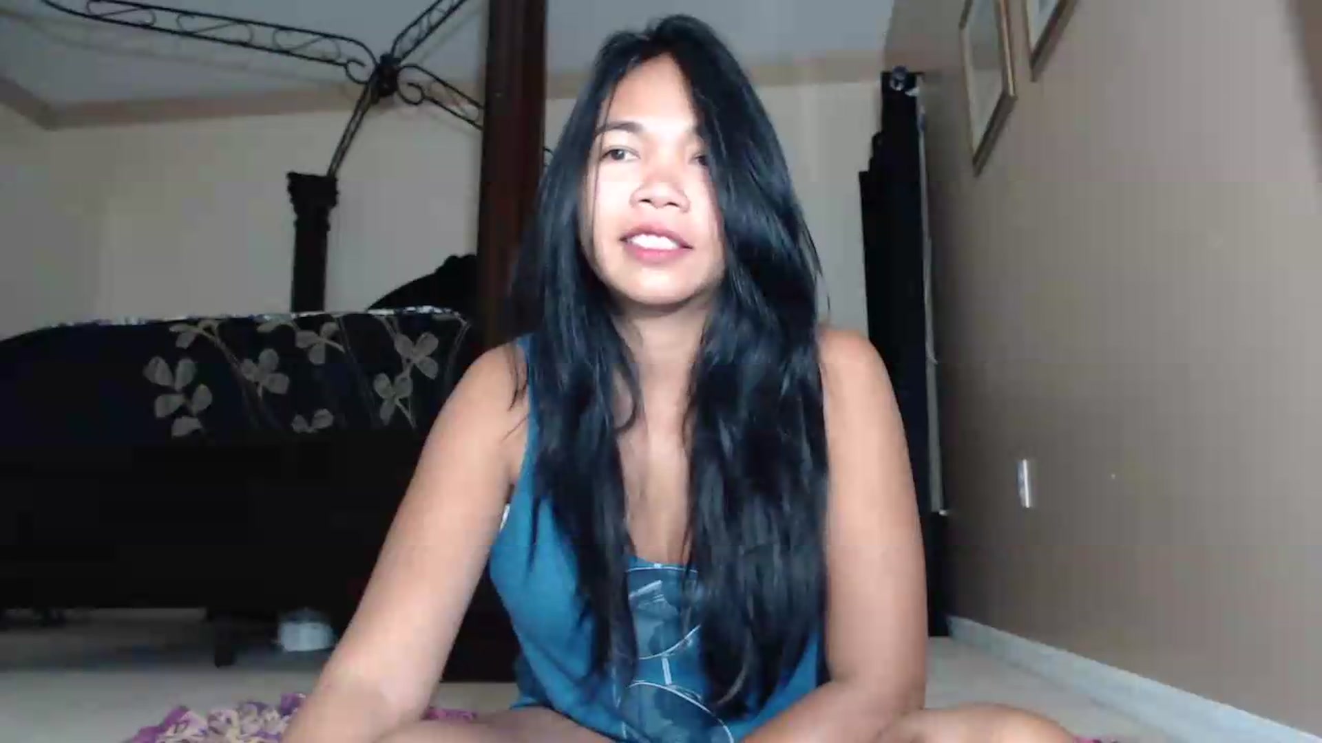 Gallery image thumbnail from Littlekai2030's myfreecams stream on, 06/04/2026, 02:19 image 2 of 20