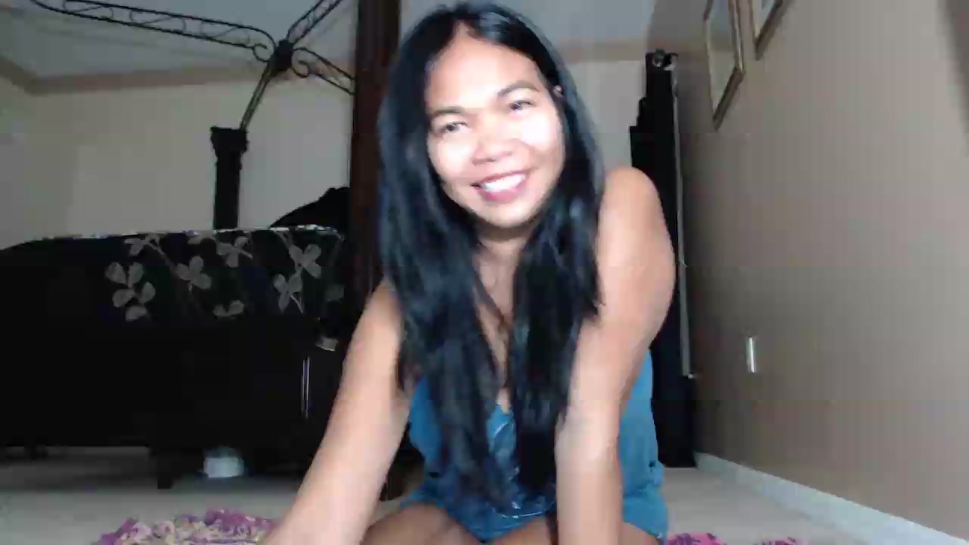 Gallery image thumbnail from Littlekai2030's myfreecams stream on, 06/04/2026, 02:19 image 17 of 20