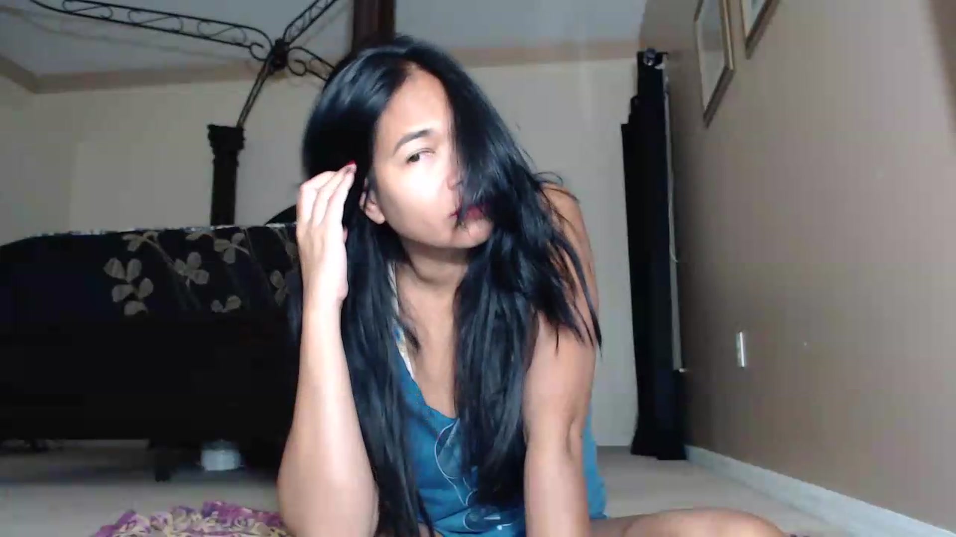 Gallery image thumbnail from Littlekai2030's myfreecams stream on, 06/04/2026, 02:19 image 6 of 20