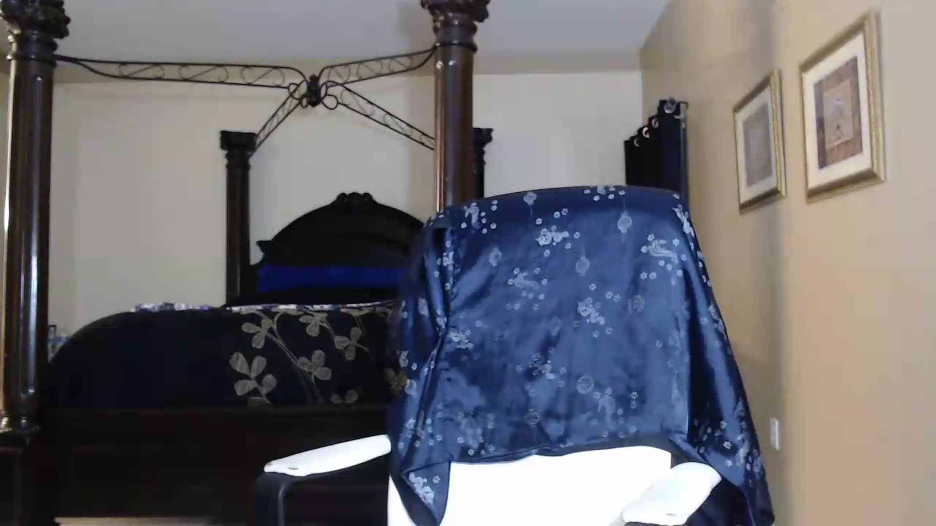 Gallery image thumbnail from Littlekai2030's myfreecams stream on, 06/05/2026, 04:17 image 4 of 20