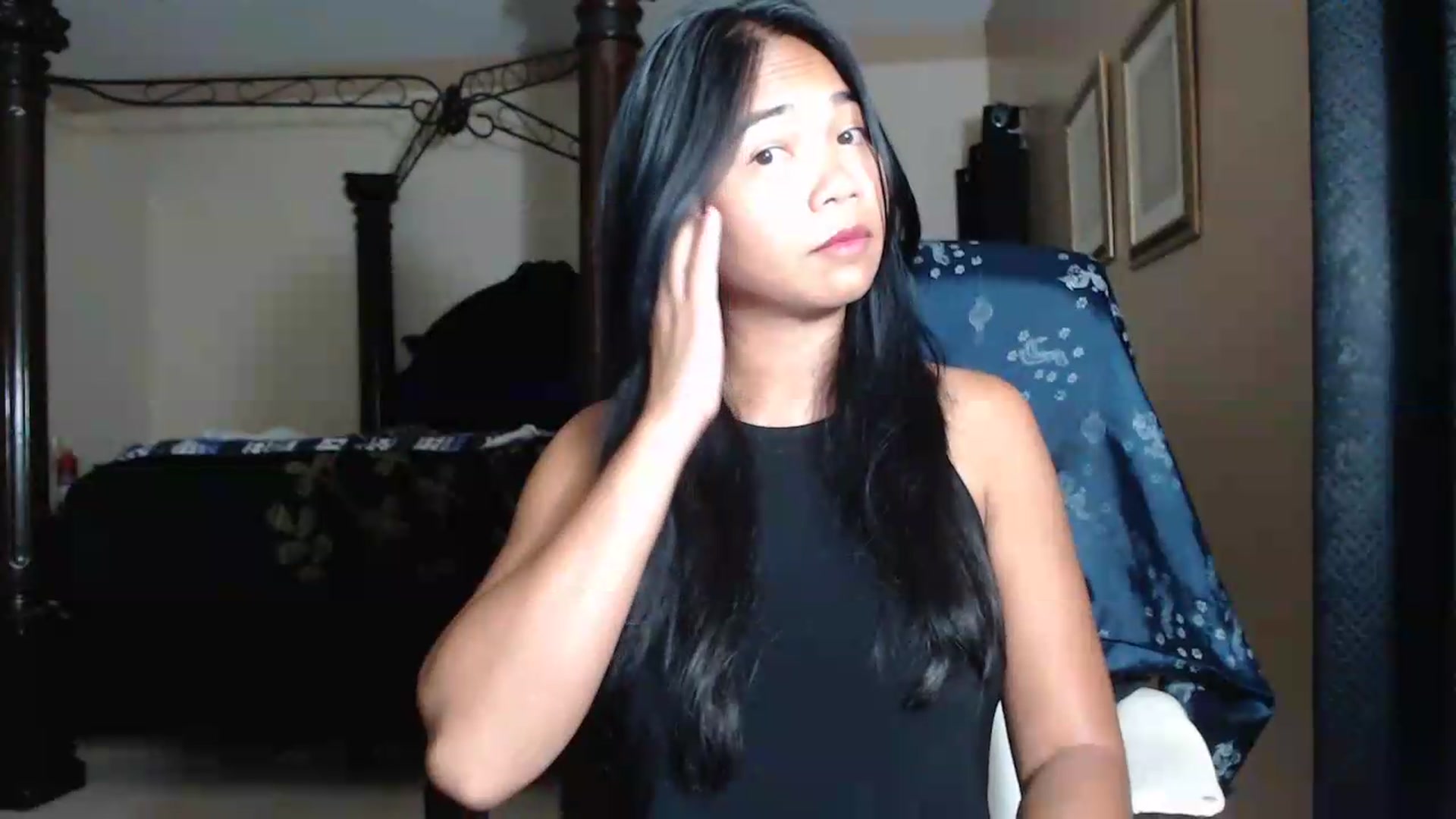 Gallery image thumbnail from Littlekai2030's myfreecams stream on, 06/09/2026, 03:50 image 7 of 20