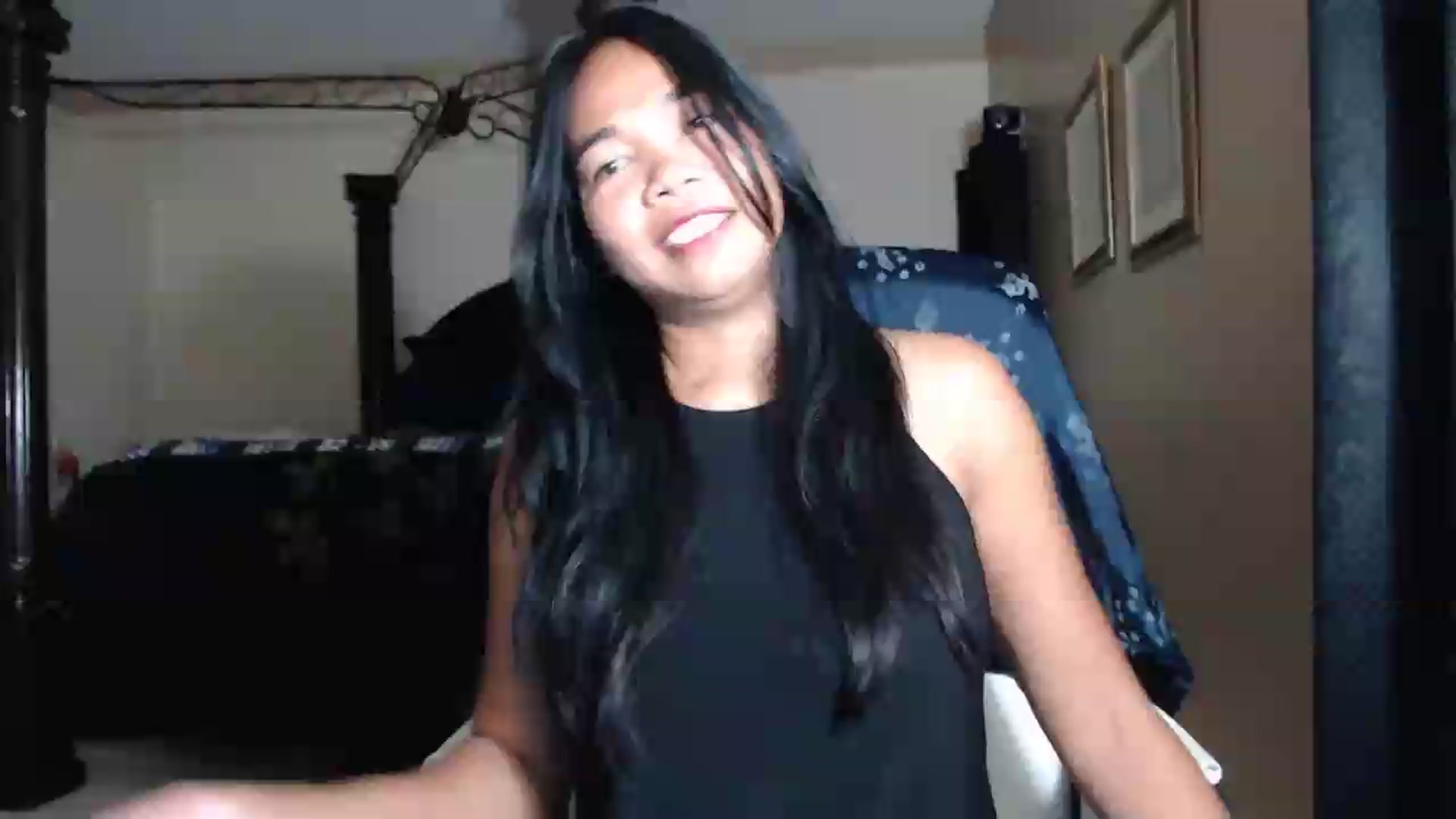 Gallery image thumbnail from Littlekai2030's myfreecams stream on, 06/09/2026, 03:50 image 4 of 20