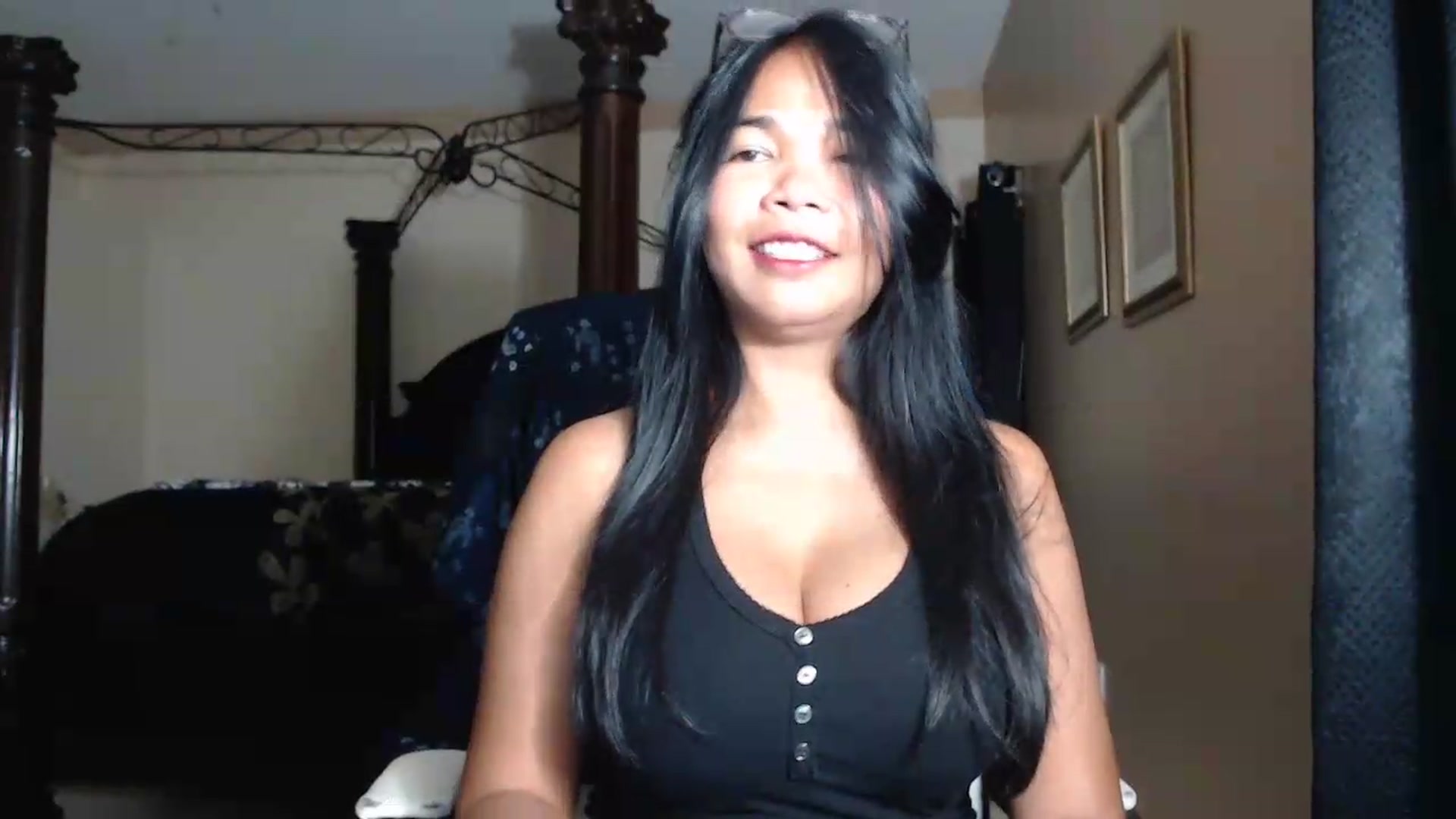 Gallery image thumbnail from Littlekai2030's myfreecams stream on, 06/10/2026, 03:36 image 15 of 20