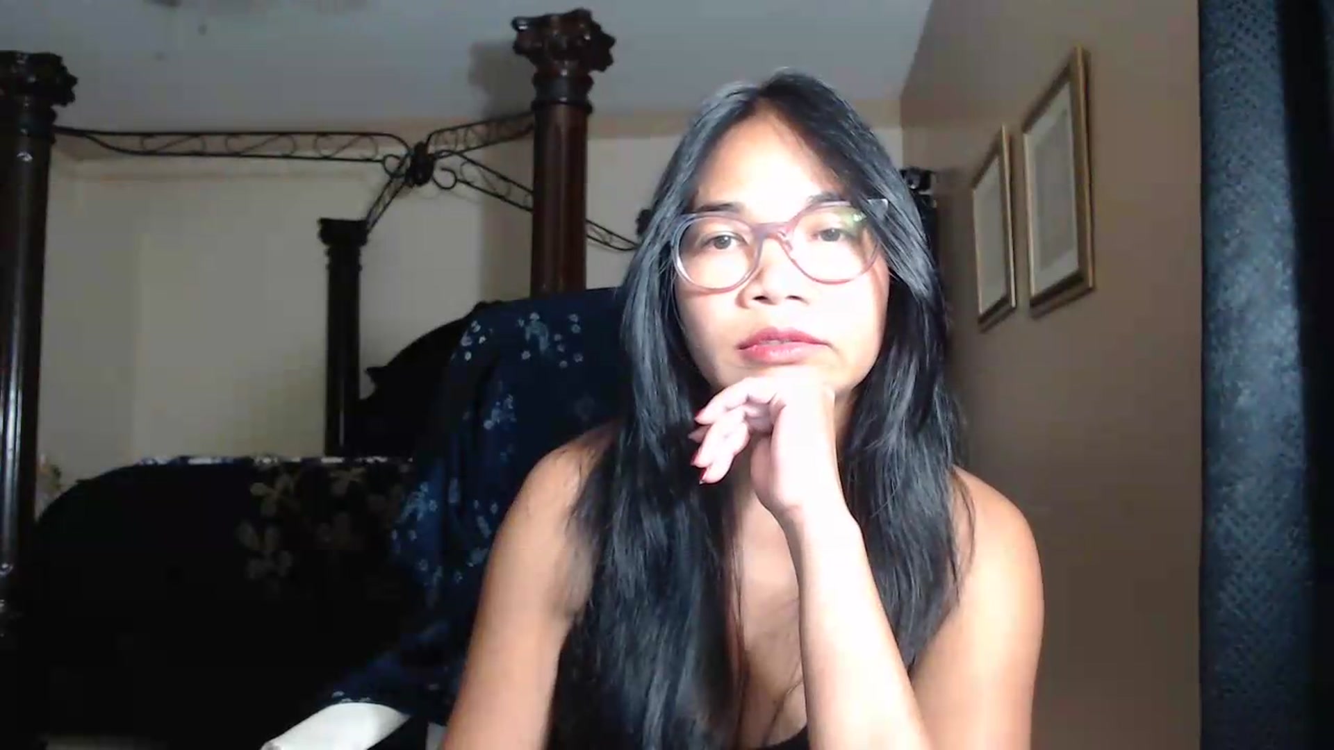 Gallery image thumbnail from Littlekai2030's myfreecams stream on, 06/10/2026, 03:36 image 2 of 20