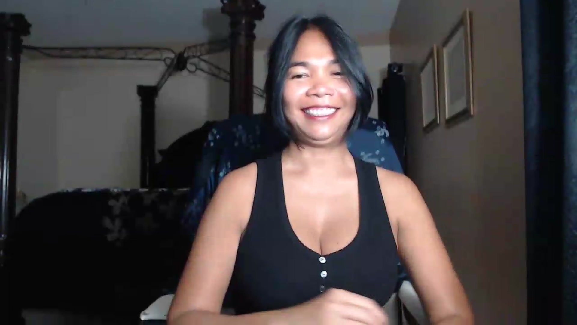 Gallery image thumbnail from Littlekai2030's myfreecams stream on, 06/10/2026, 03:36 image 18 of 20