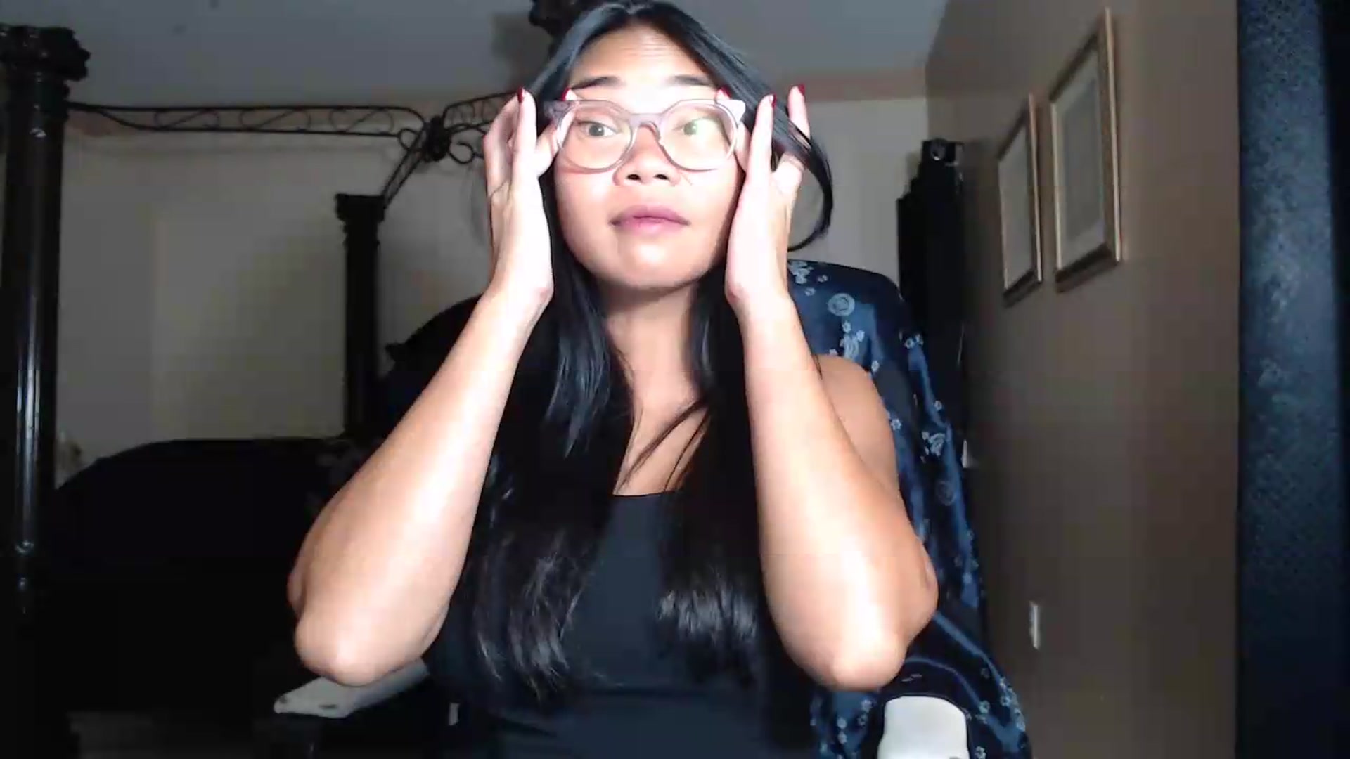 Gallery image thumbnail from Littlekai2030's myfreecams stream on, 06/12/2026, 04:49 image 15 of 20