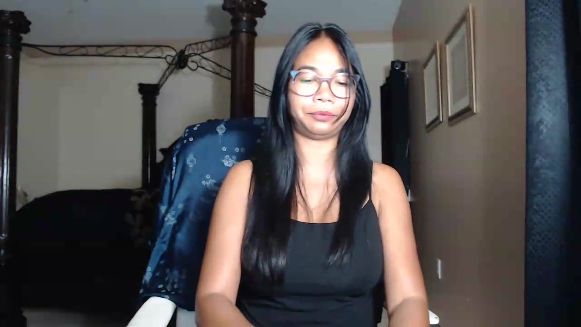 Gallery image thumbnail from Littlekai2030's myfreecams stream on, 06/12/2026, 04:49 image 8 of 20