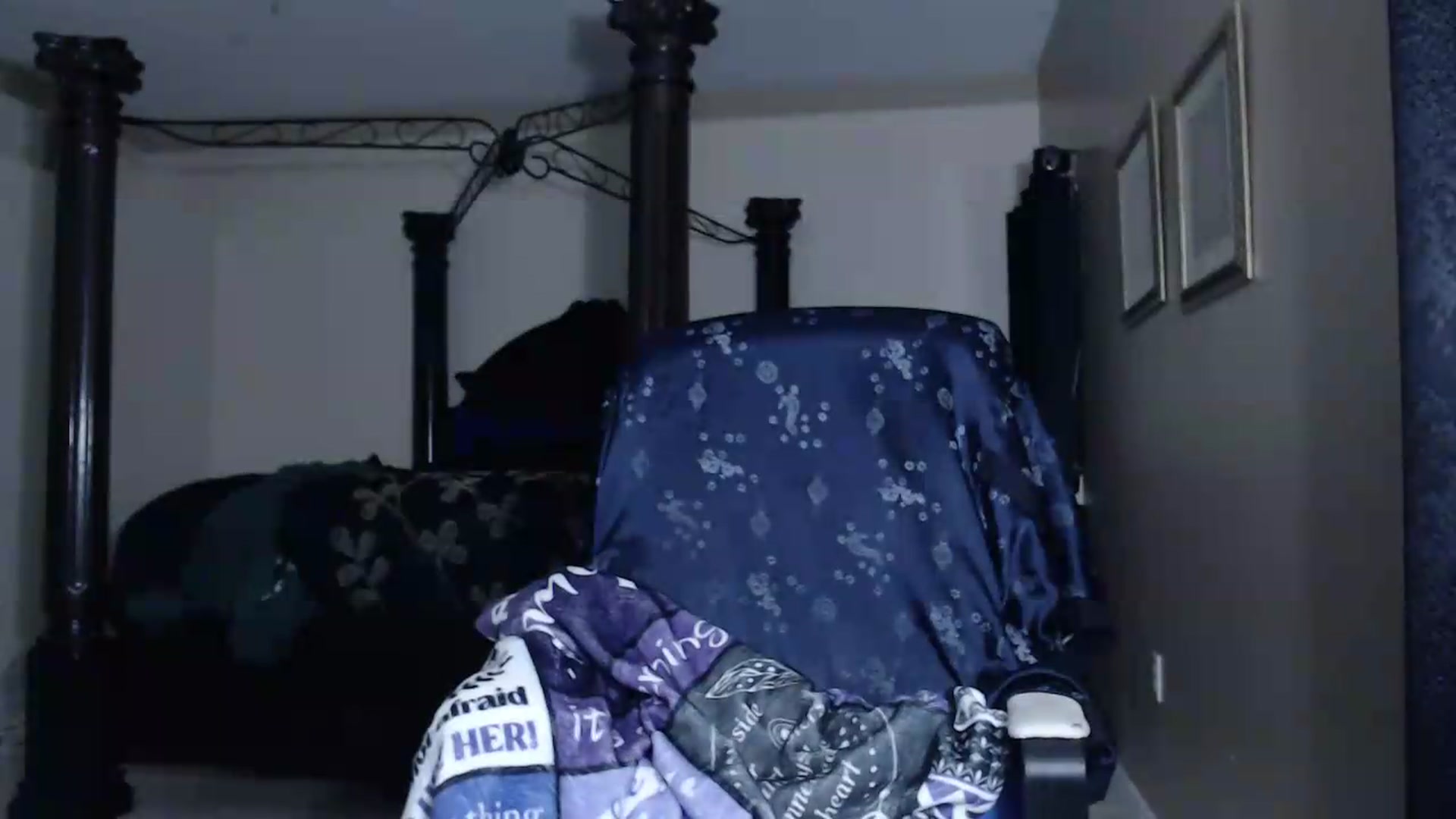 Gallery image thumbnail from Littlekai2030's myfreecams stream on, 06/13/2026, 02:29 image 15 of 20