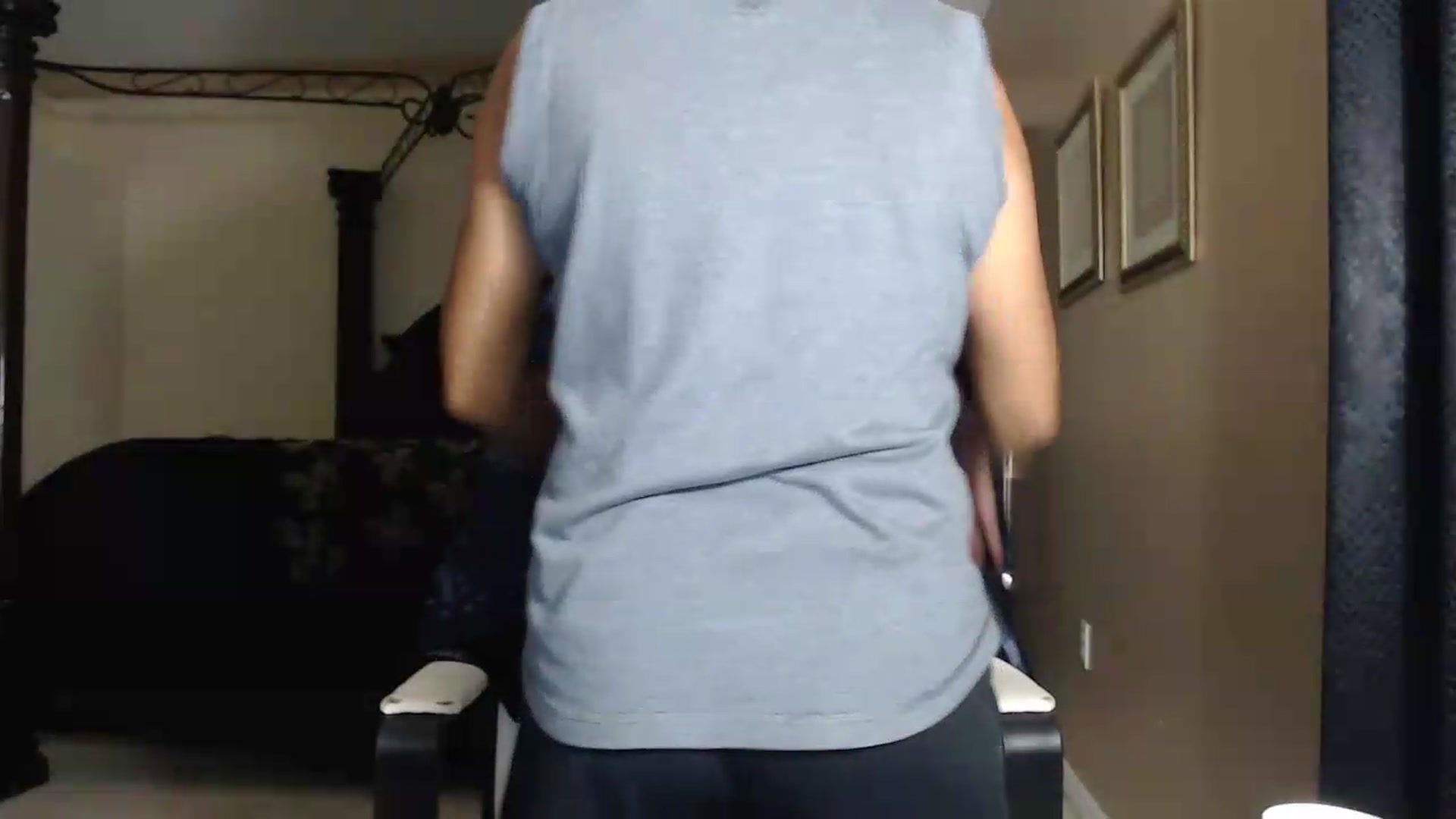 Gallery image thumbnail from Littlekai2030's myfreecams stream on, 06/15/2026, 24:00 image 17 of 20