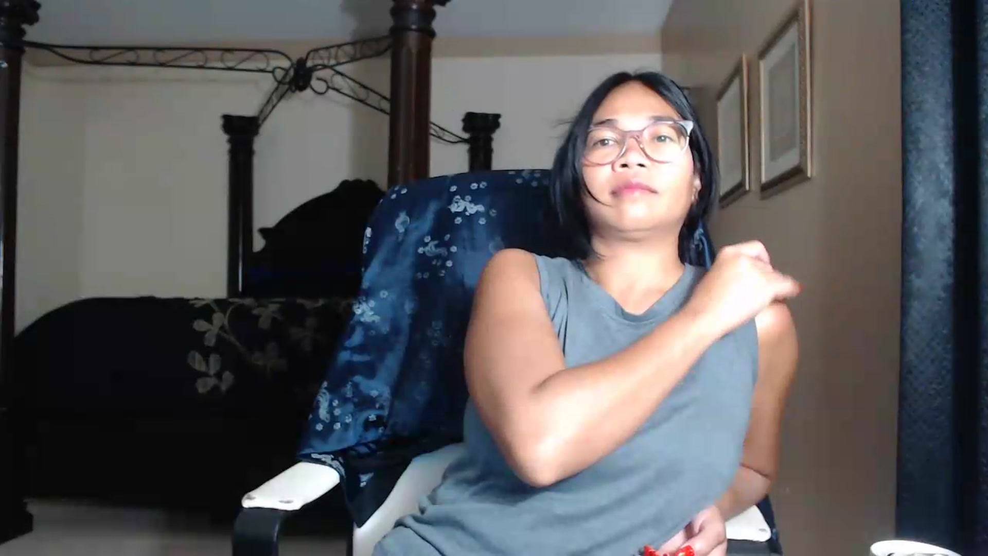 Gallery image thumbnail from Littlekai2030's myfreecams stream on, 06/15/2026, 24:00 image 18 of 20
