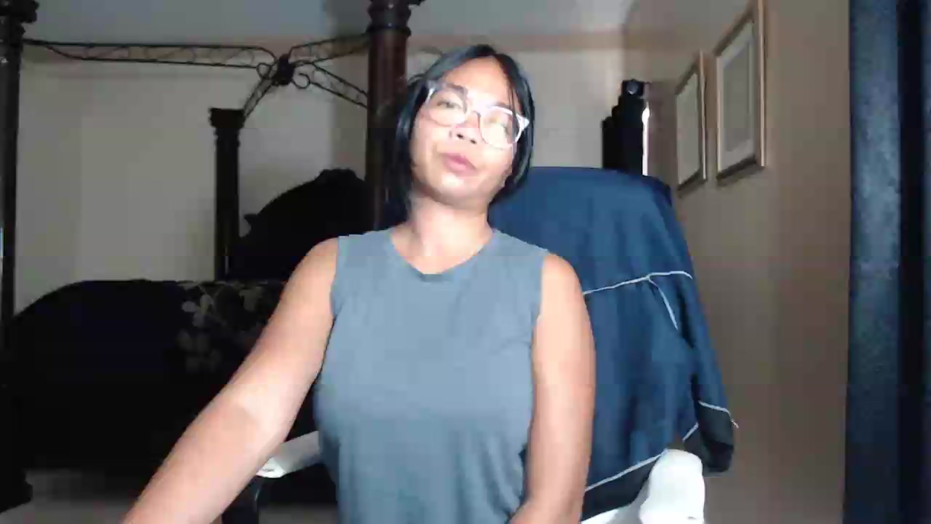 Gallery image thumbnail from Littlekai2030's myfreecams stream on, 06/15/2026, 24:00 image 15 of 20