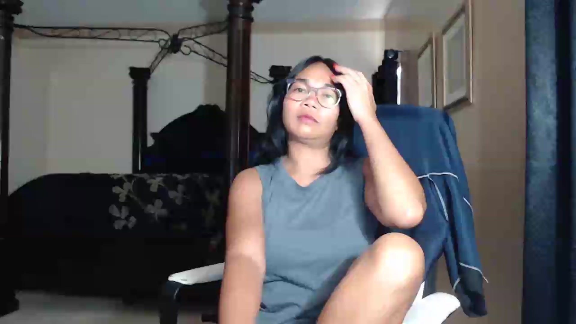 Gallery image thumbnail from Littlekai2030's myfreecams stream on, 06/15/2026, 24:00 image 1 of 20