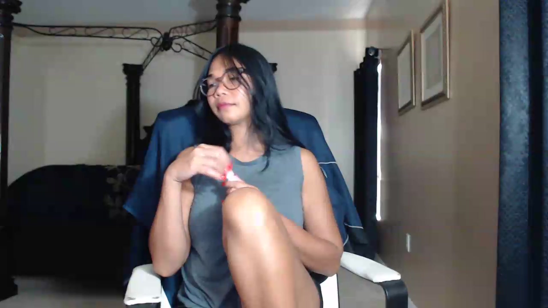 Gallery image thumbnail from Littlekai2030's myfreecams stream on, 06/15/2026, 24:00 image 4 of 20