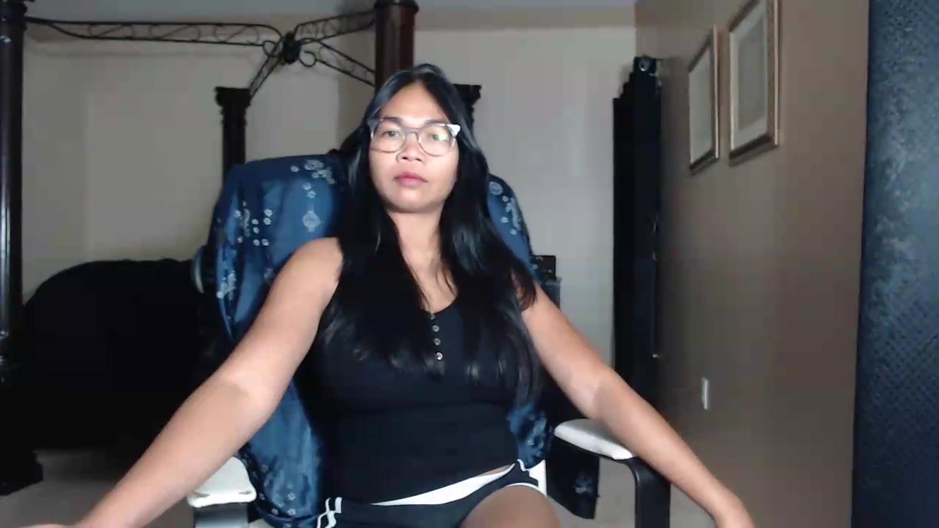 Gallery image thumbnail from Littlekai2030's myfreecams stream on, 06/16/2026, 04:10 image 3 of 20