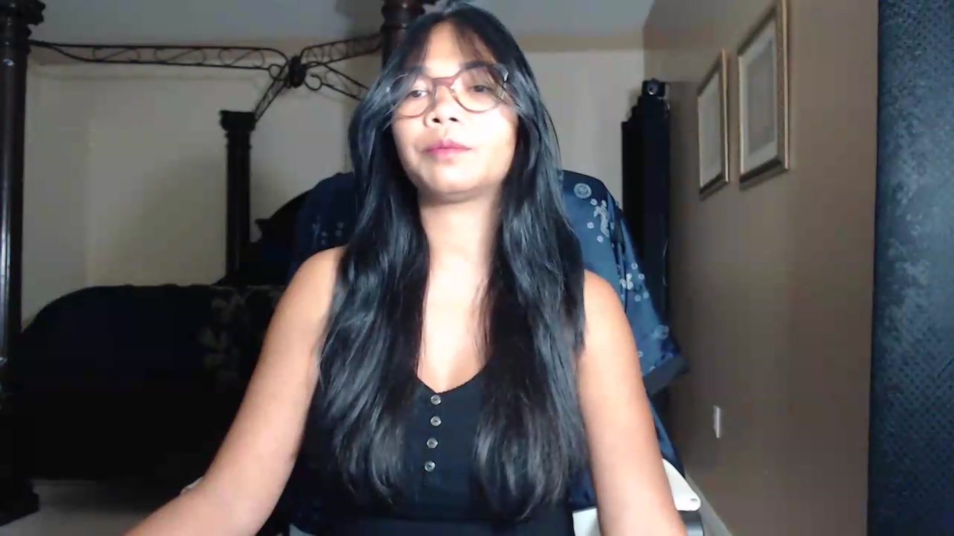 Gallery image thumbnail from Littlekai2030's myfreecams stream on, 06/16/2026, 04:10 image 2 of 20
