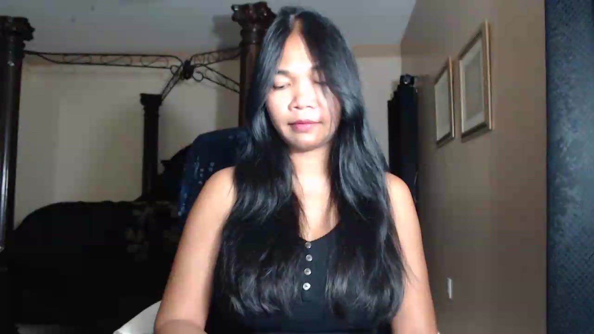 Gallery image thumbnail from Littlekai2030's myfreecams stream on, 06/16/2026, 04:10 image 8 of 20
