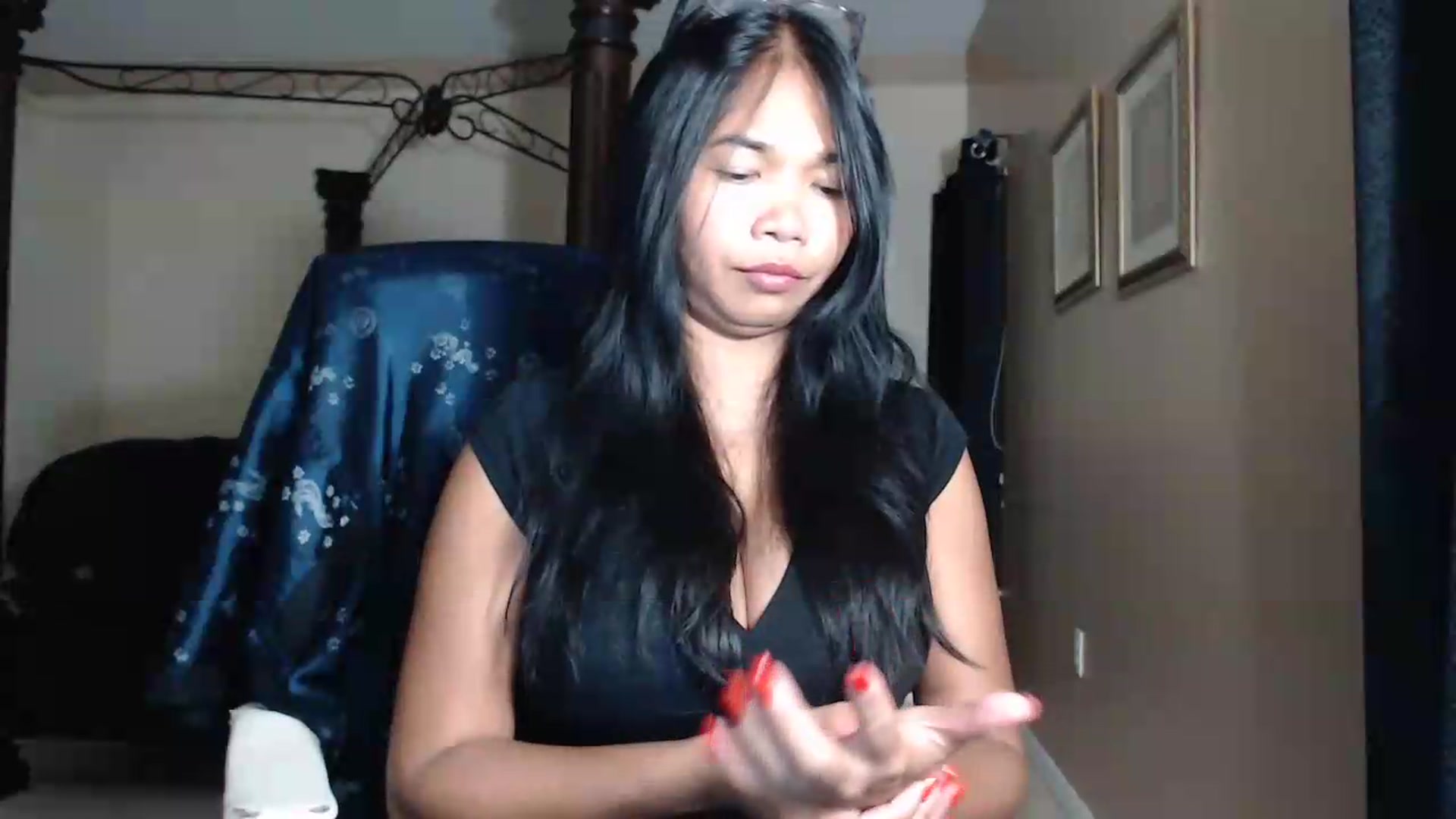 Gallery image thumbnail from Littlekai2030's myfreecams stream on, 06/19/2026, 02:38 image 4 of 20