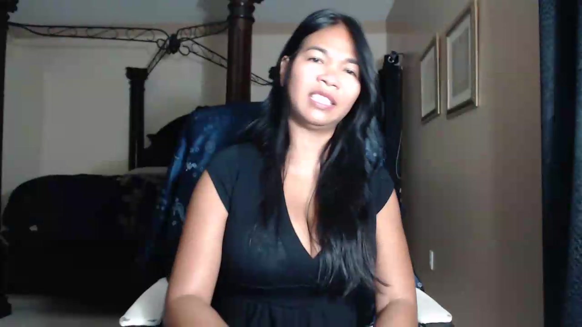 Gallery image thumbnail from Littlekai2030's myfreecams stream on, 06/19/2026, 02:38 image 16 of 20