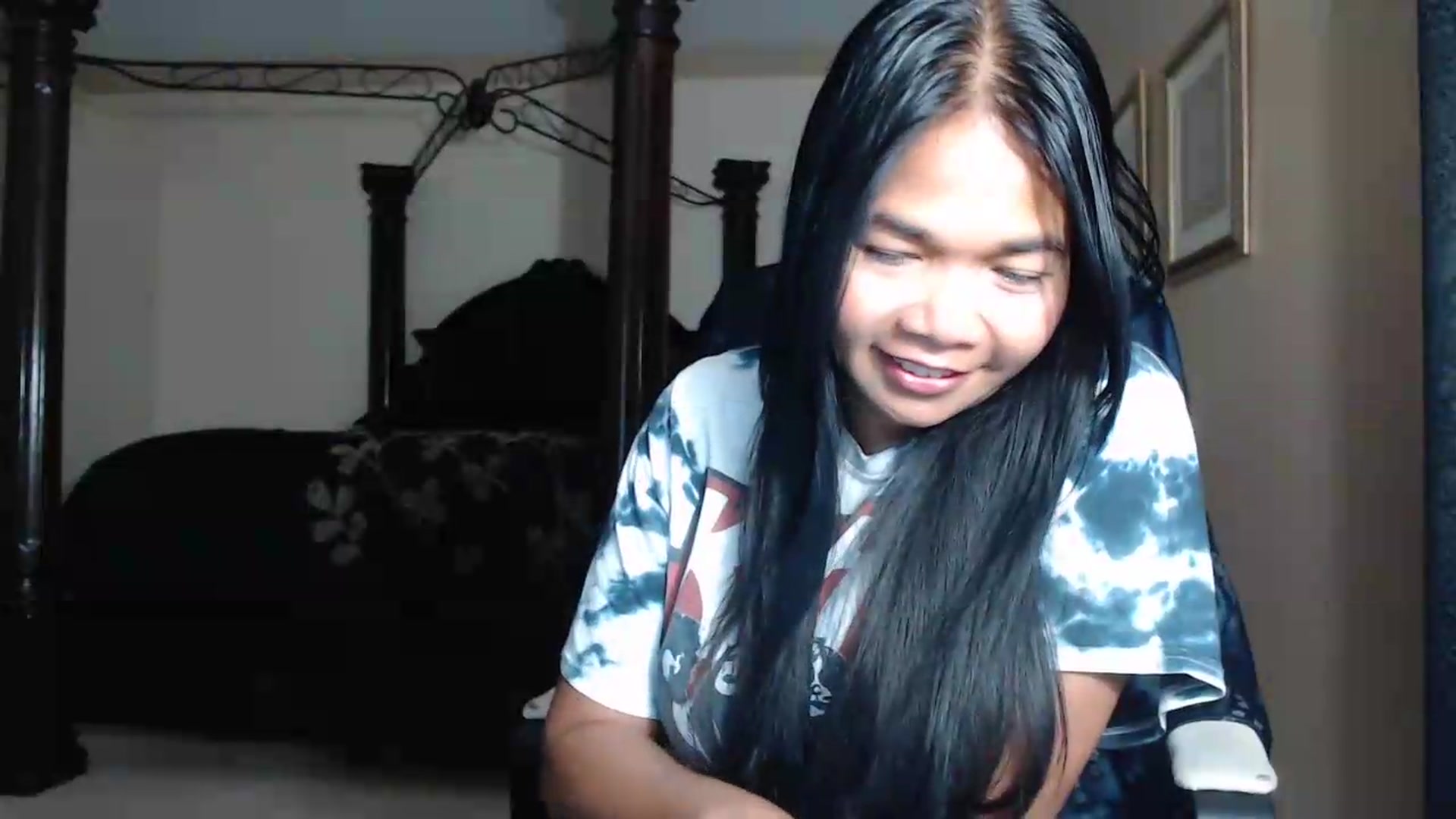 Gallery image thumbnail from Littlekai2030's myfreecams stream on, 06/21/2026, 24:18 image 8 of 20