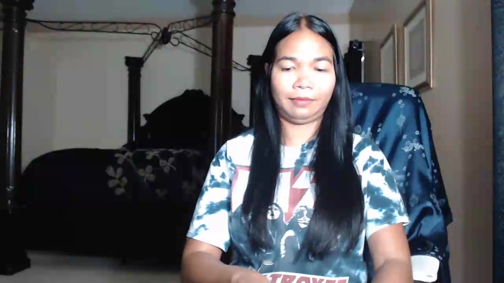 Gallery image thumbnail from Littlekai2030's myfreecams stream on, 06/21/2026, 24:18 image 7 of 20