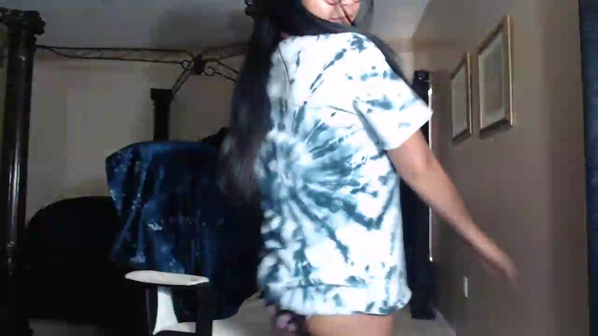 Gallery image thumbnail from Littlekai2030's myfreecams stream on, 06/21/2026, 24:18 image 12 of 20