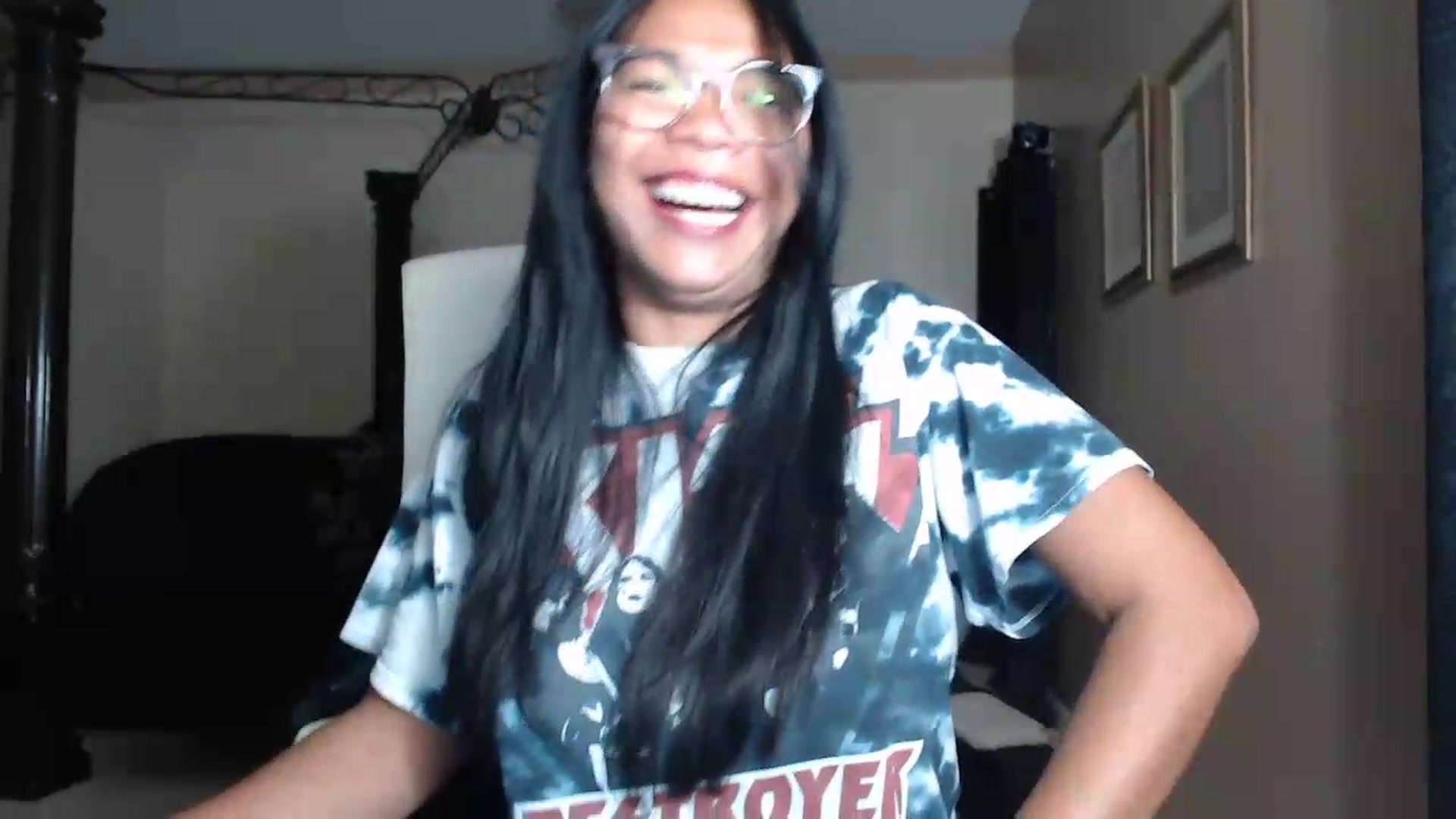 Gallery image thumbnail from Littlekai2030's myfreecams stream on, 06/21/2026, 01:45 image 14 of 20
