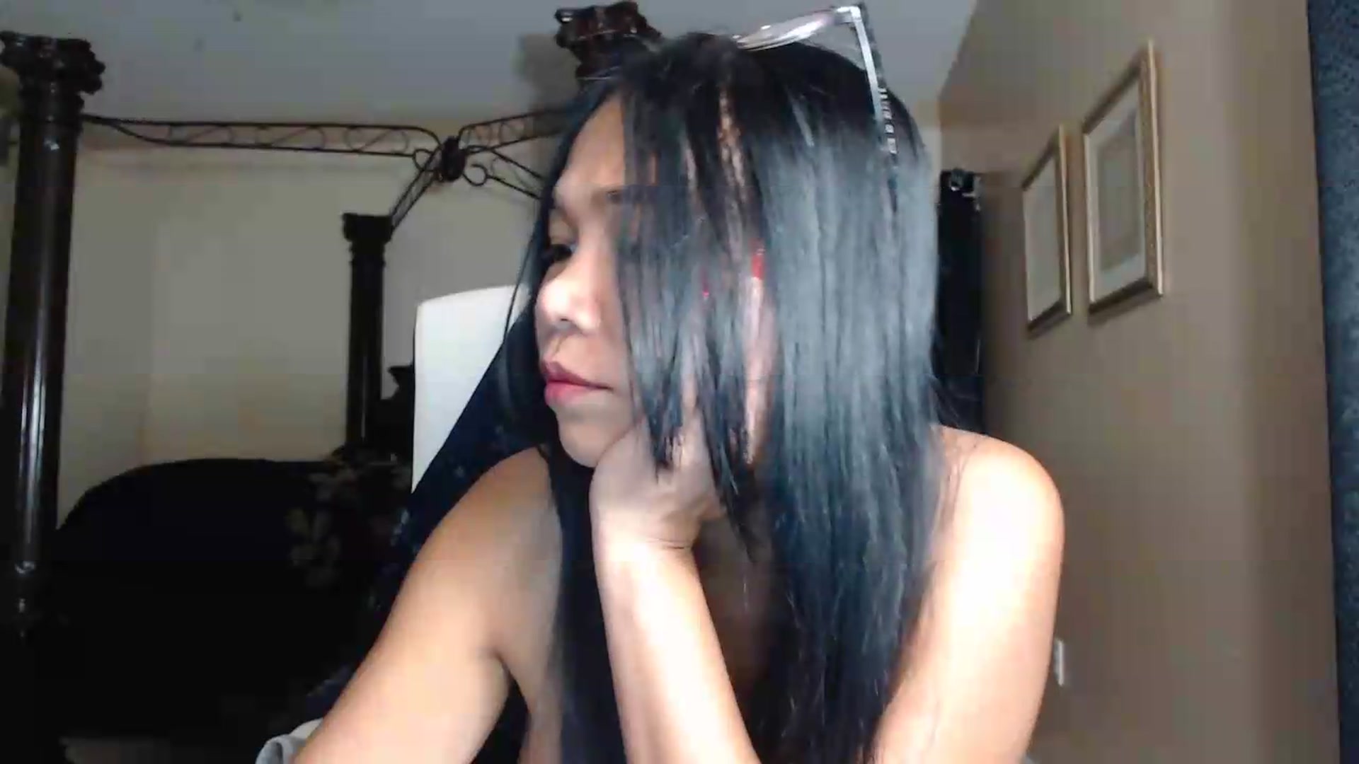 Gallery image thumbnail from Littlekai2030's myfreecams stream on, 06/21/2026, 01:45 image 4 of 20