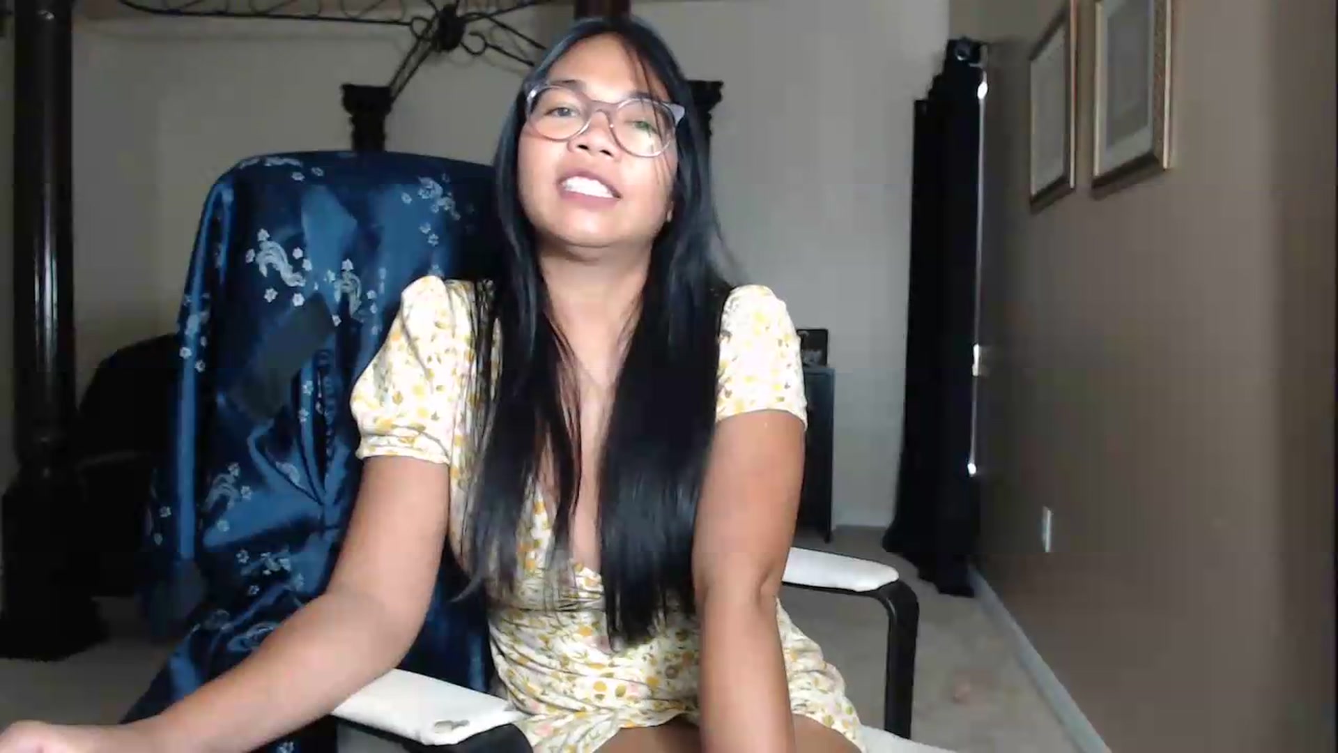 Gallery image thumbnail from Littlekai2030's myfreecams stream on, 06/22/2026, 24:53 image 7 of 20