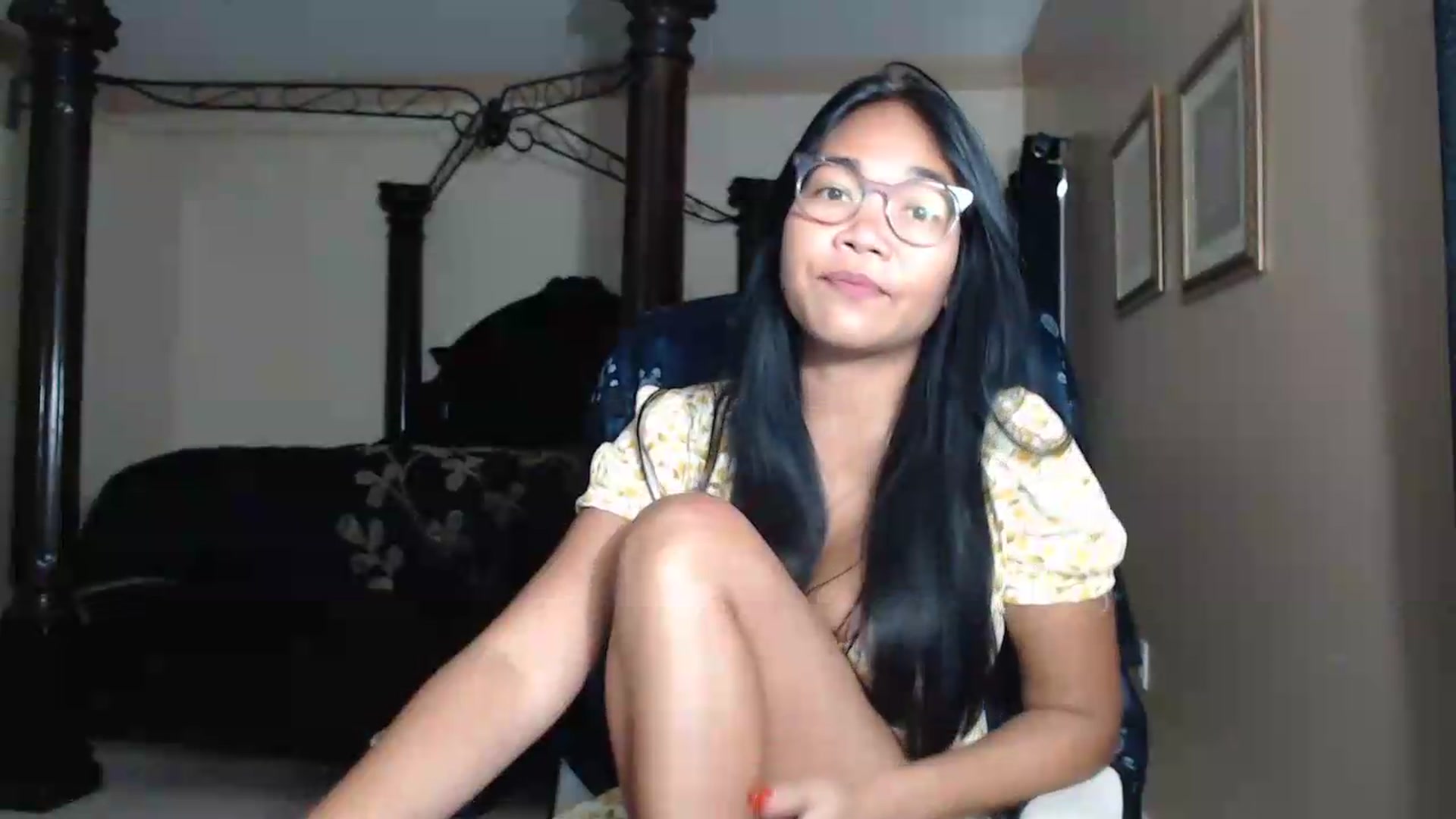 Gallery image thumbnail from Littlekai2030's myfreecams stream on, 06/22/2026, 24:53 image 5 of 20