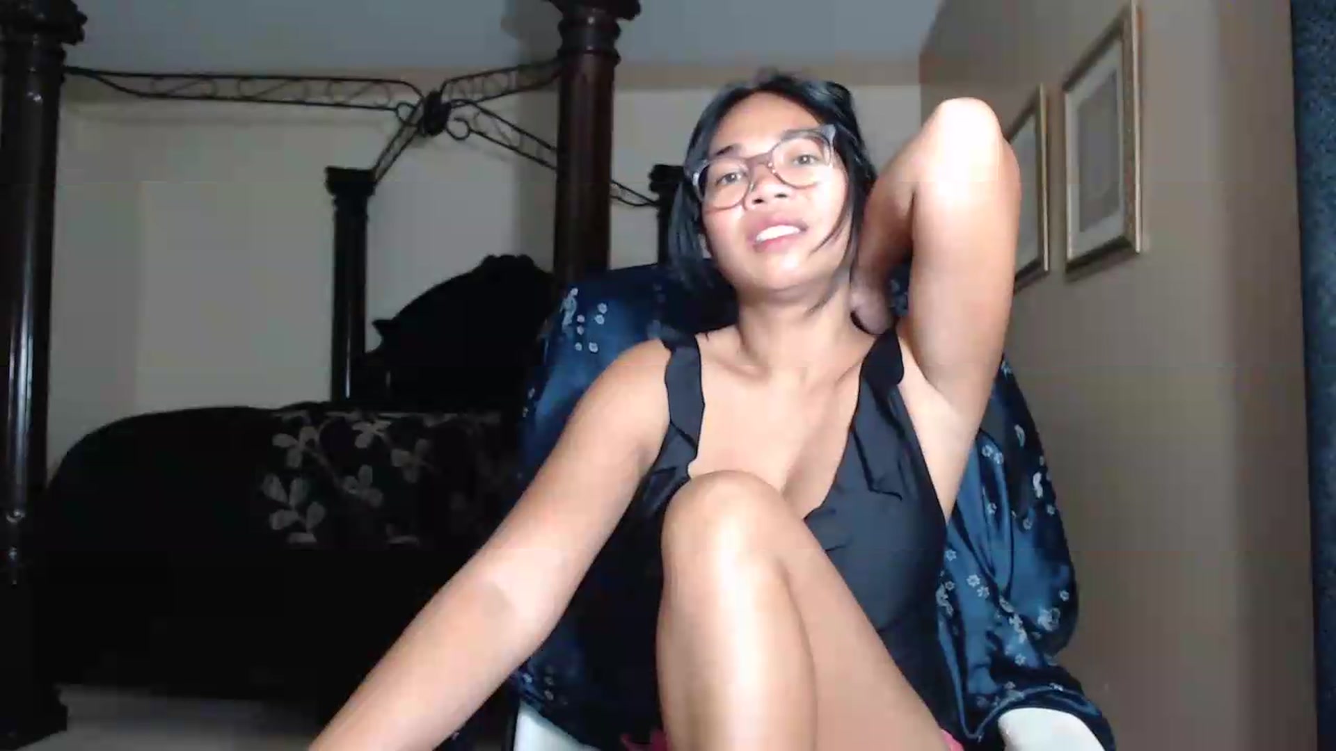 Gallery image thumbnail from Littlekai2030's myfreecams stream on, 06/23/2026, 04:18 image 3 of 20