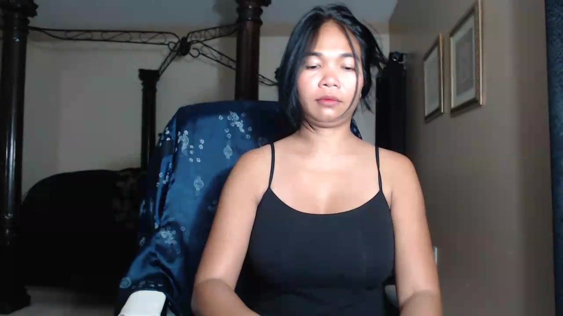 Gallery image thumbnail from Littlekai2030's myfreecams stream on, 06/23/2026, 04:18 image 17 of 20