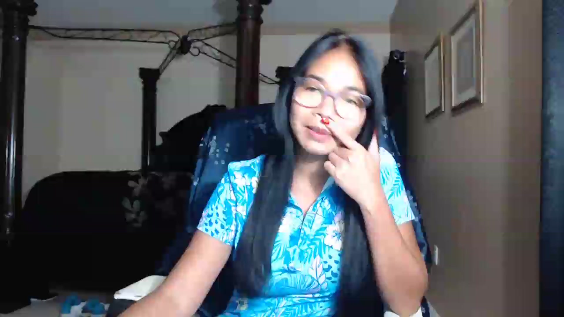 Gallery image thumbnail from Littlekai2030's myfreecams stream on, 06/24/2026, 03:24 image 1 of 20