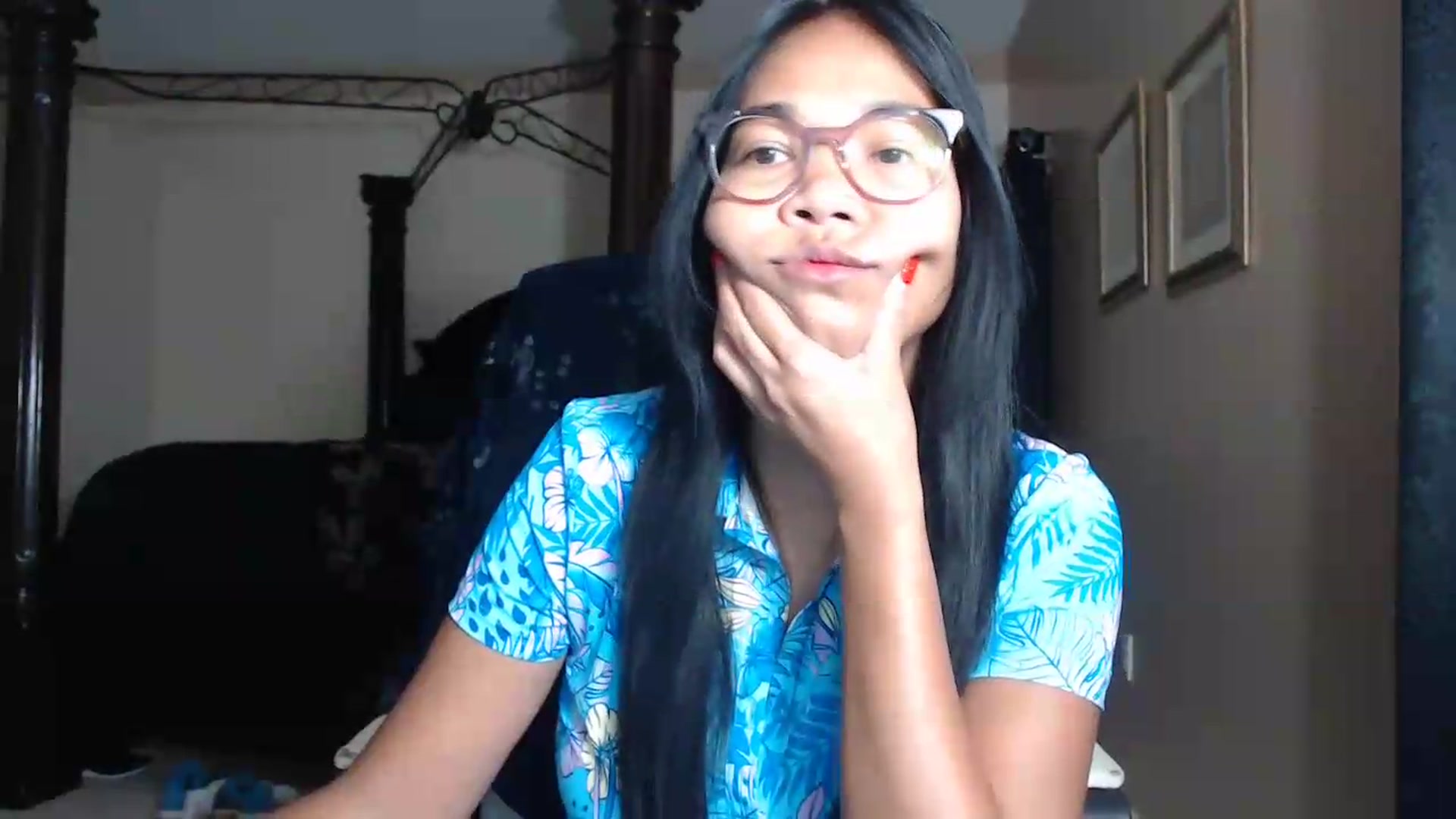 Gallery image thumbnail from Littlekai2030's myfreecams stream on, 06/24/2026, 03:24 image 13 of 20