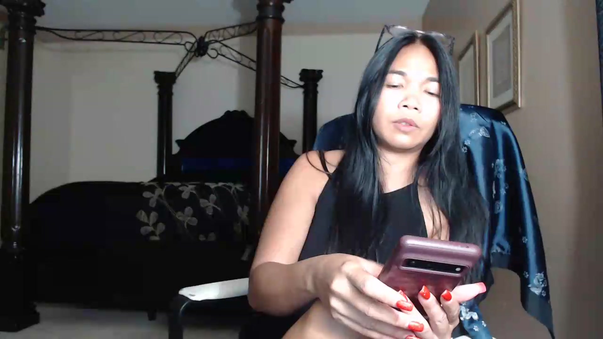 Gallery image thumbnail from Littlekai2030's myfreecams stream on, 06/26/2026, 04:14 image 12 of 20