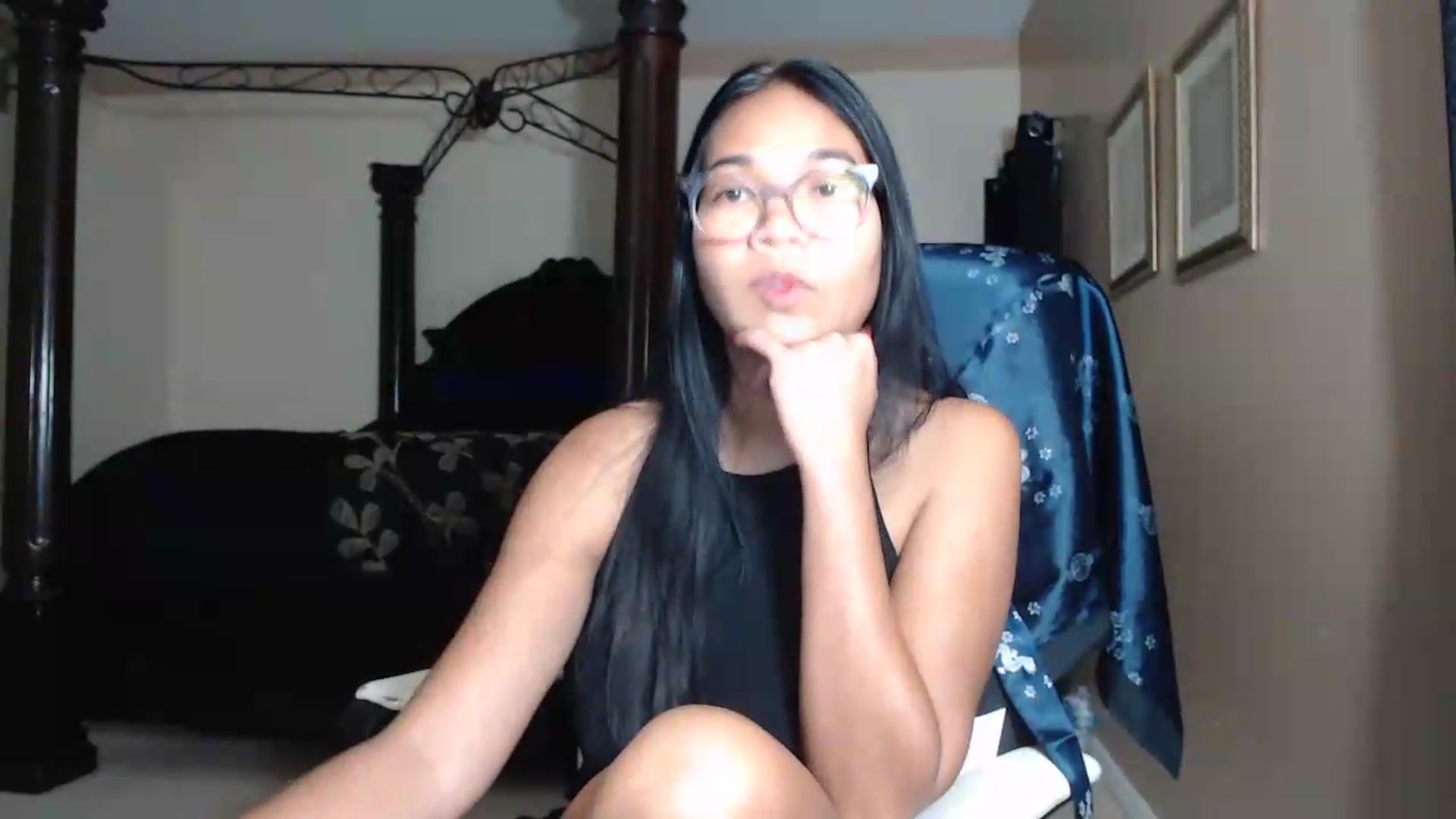 Gallery image thumbnail from Littlekai2030's myfreecams stream on, 06/26/2026, 04:14 image 5 of 20