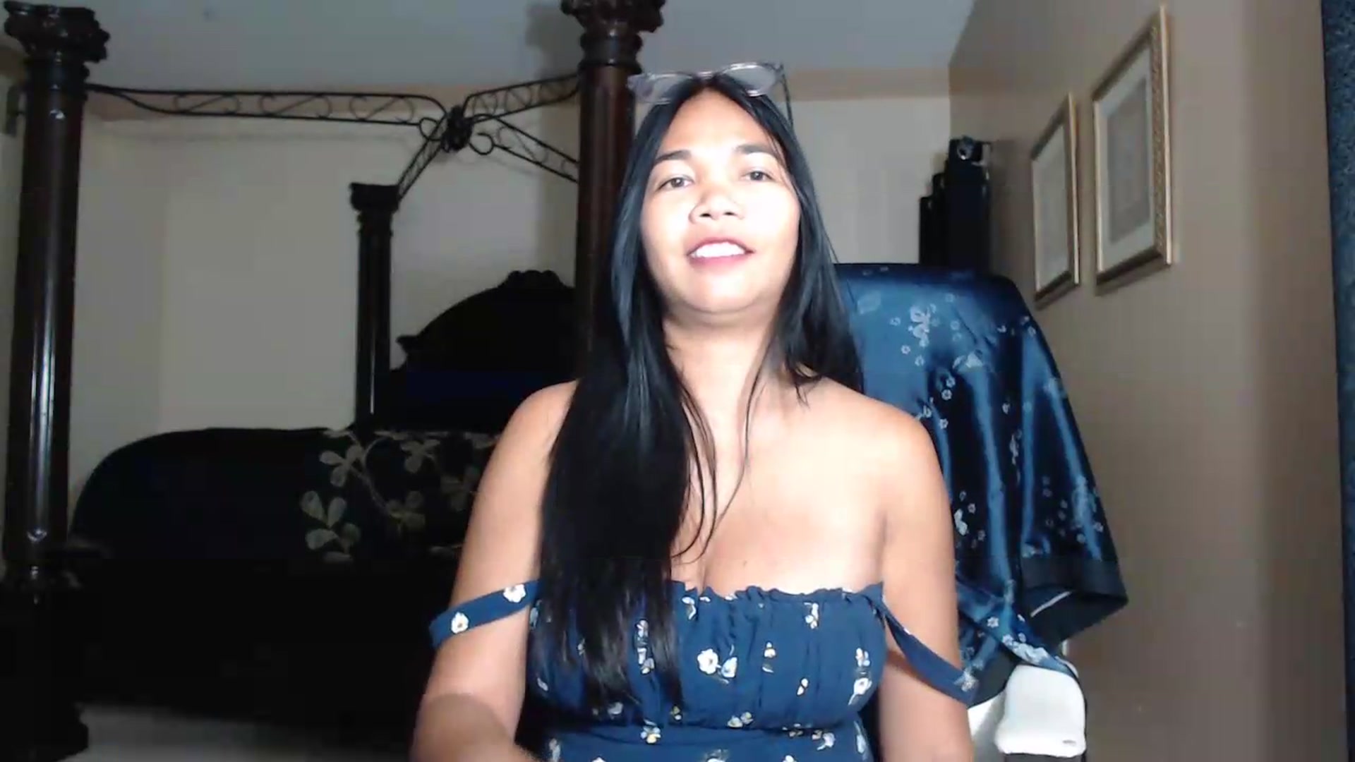 Gallery image thumbnail from Littlekai2030's myfreecams stream on, 06/27/2026, 03:39 image 2 of 20