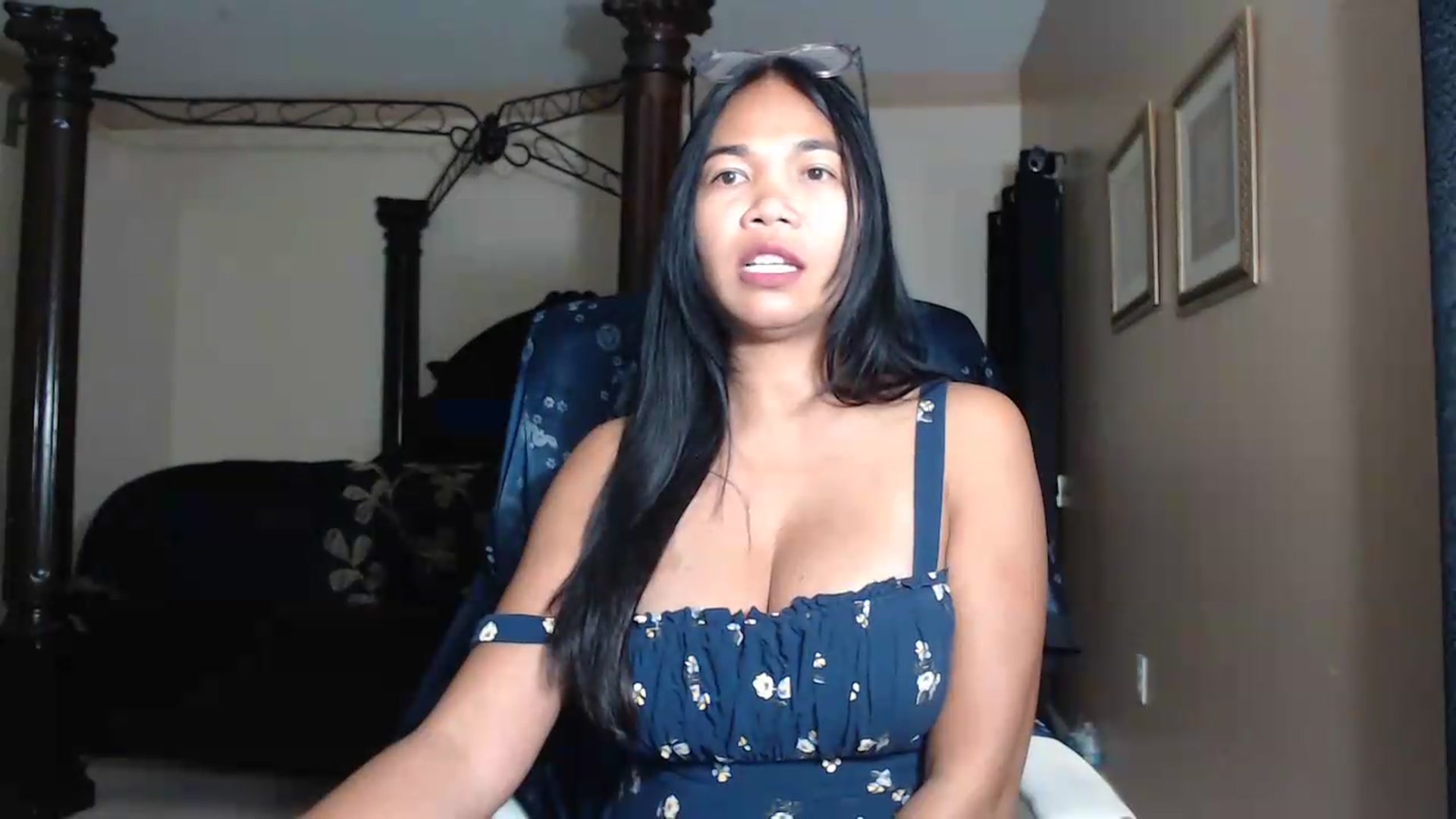 Gallery image thumbnail from Littlekai2030's myfreecams stream on, 06/27/2026, 03:39 image 9 of 20