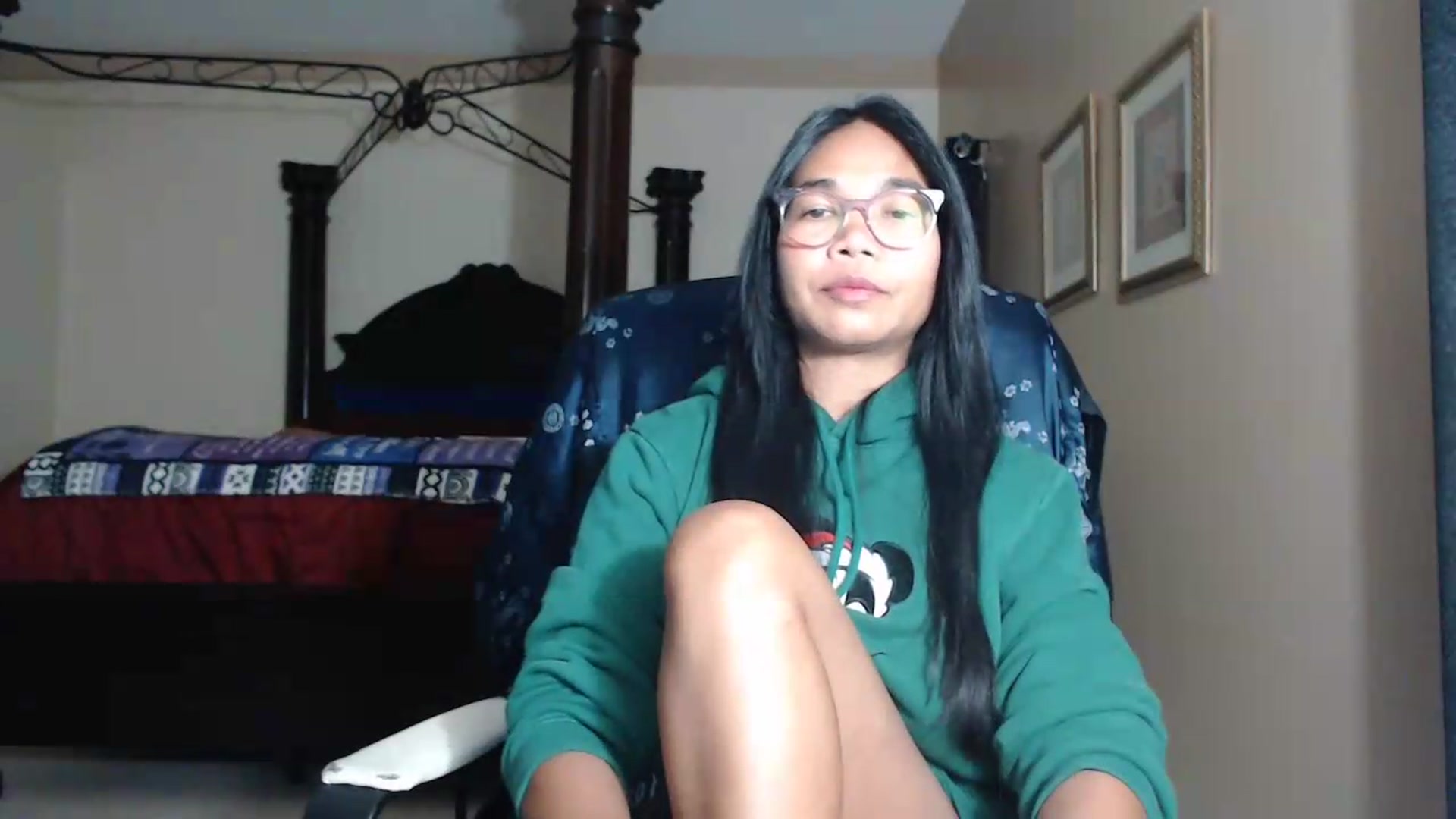 Gallery image thumbnail from Littlekai2030's myfreecams stream on, 06/28/2026, 03:43 image 8 of 20
