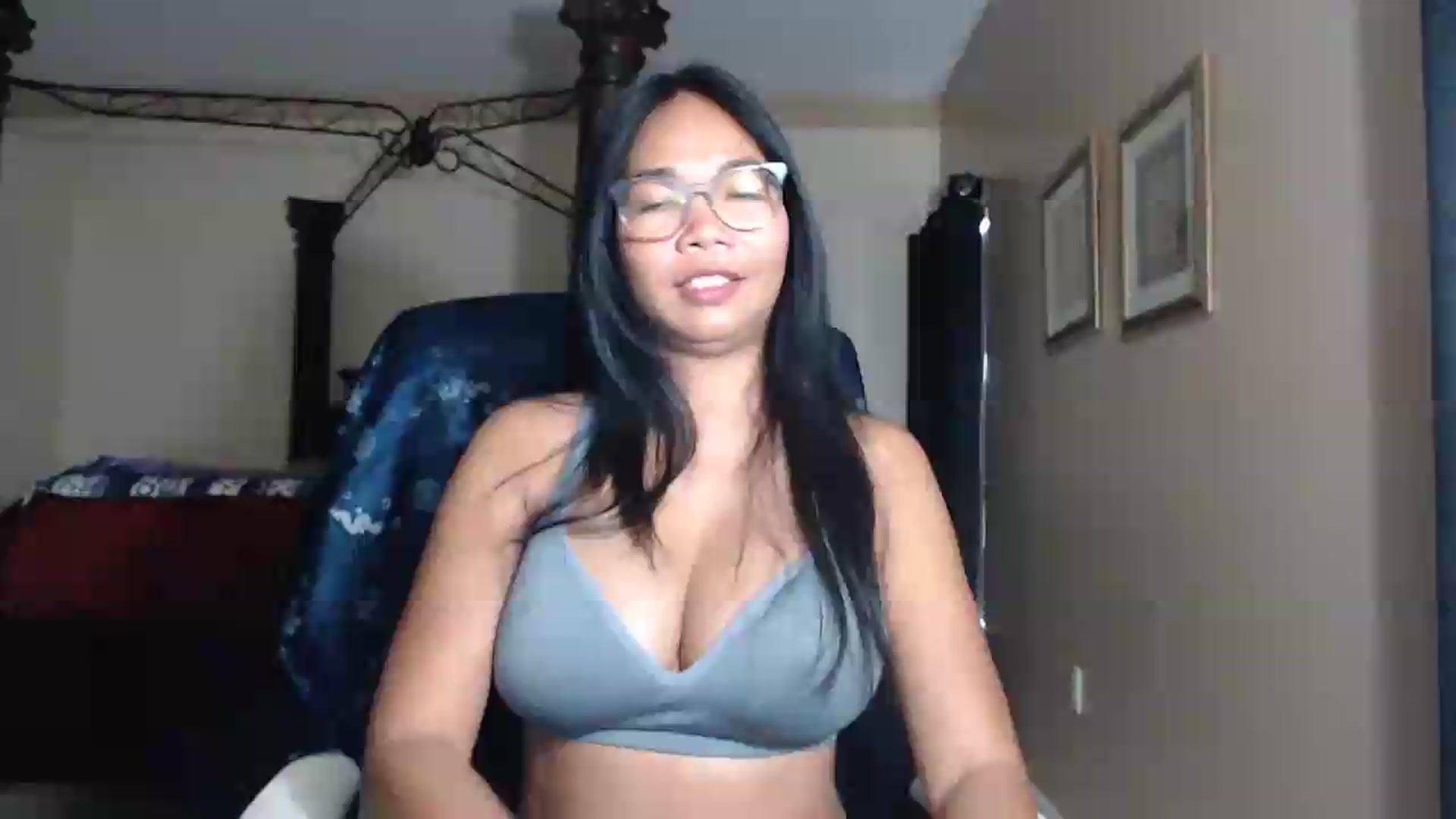 Gallery image thumbnail from Littlekai2030's myfreecams stream on, 06/28/2026, 22:31 image 16 of 20
