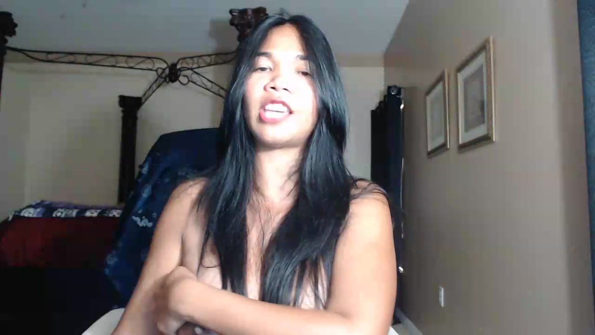 Gallery image thumbnail from Littlekai2030's myfreecams stream on, 06/29/2026, 01:05 image 13 of 20