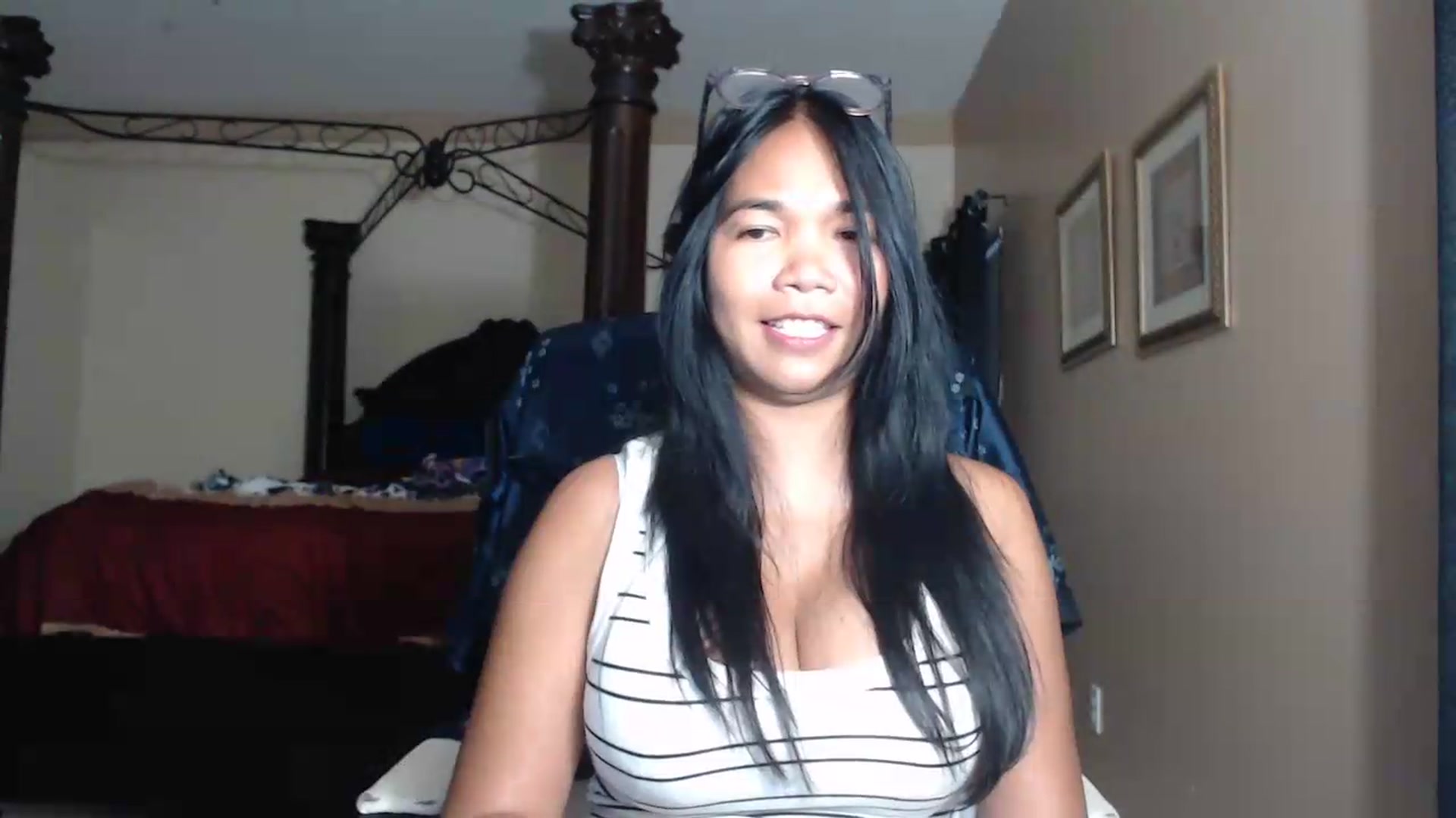 Gallery image thumbnail from Littlekai2030's myfreecams stream on, 07/02/2026, 02:26 image 10 of 20