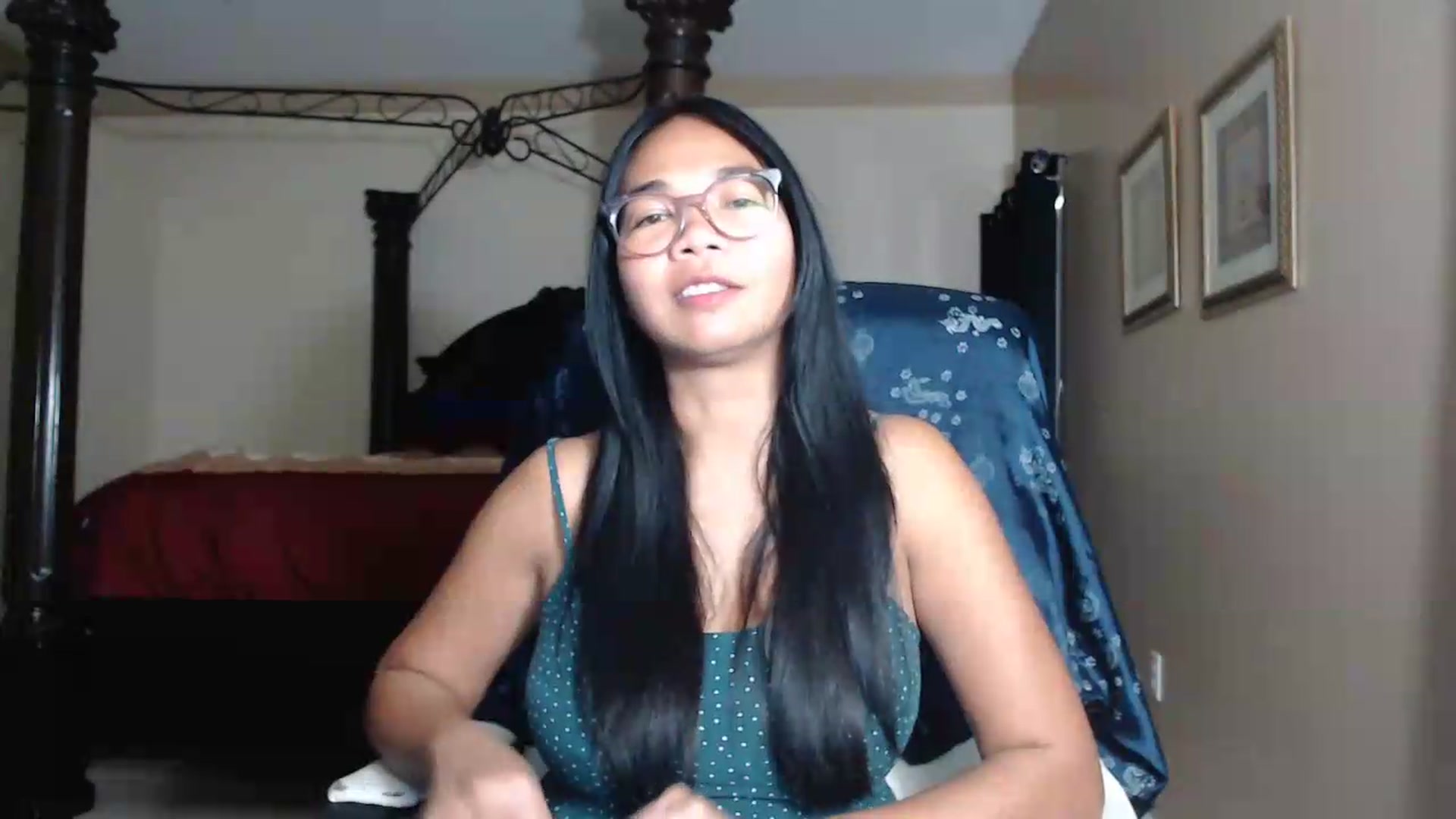 Gallery image thumbnail from Littlekai2030's myfreecams stream on, 07/06/2026, 24:01 image 11 of 20