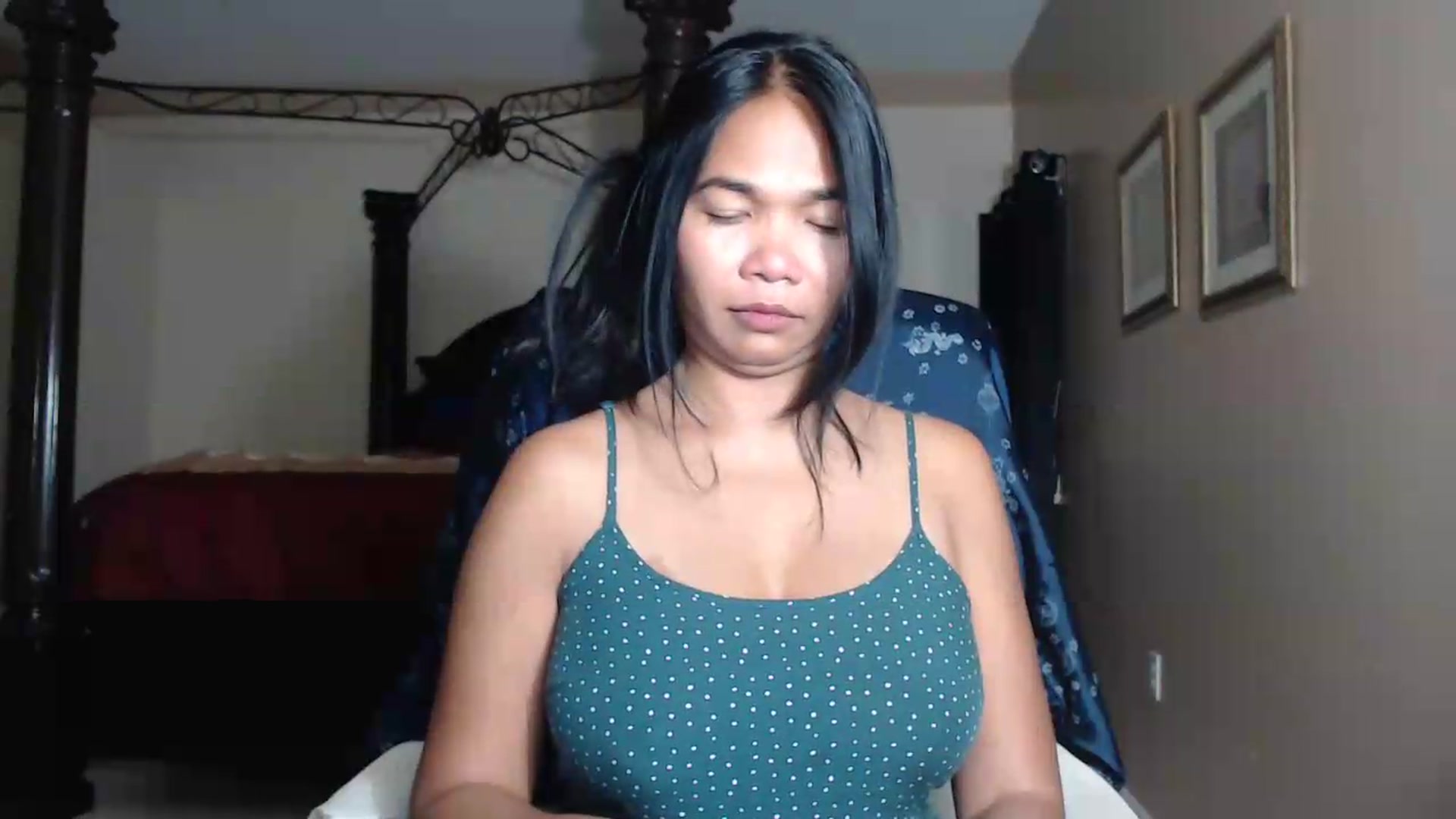 Gallery image thumbnail from Littlekai2030's myfreecams stream on, 07/06/2026, 01:18 image 19 of 20