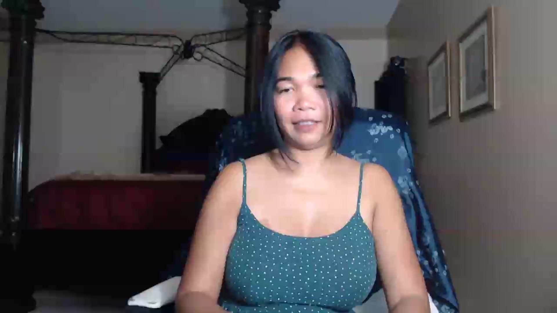 Gallery image thumbnail from Littlekai2030's myfreecams stream on, 07/06/2026, 01:18 image 1 of 20