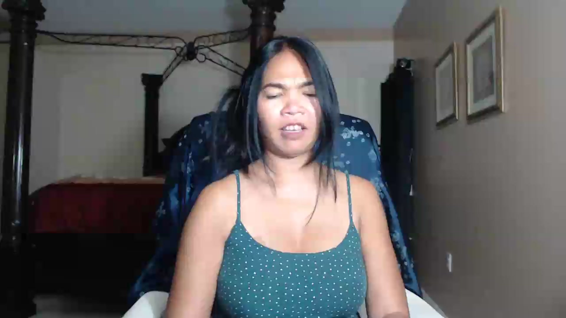 Gallery image thumbnail from Littlekai2030's myfreecams stream on, 07/06/2026, 01:18 image 18 of 20