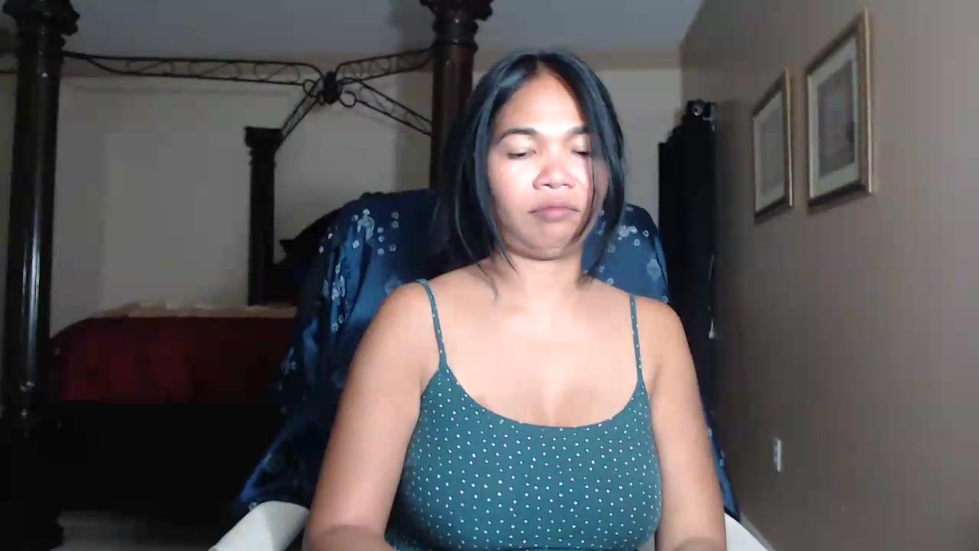 Gallery image thumbnail from Littlekai2030's myfreecams stream on, 07/06/2026, 01:18 image 7 of 20