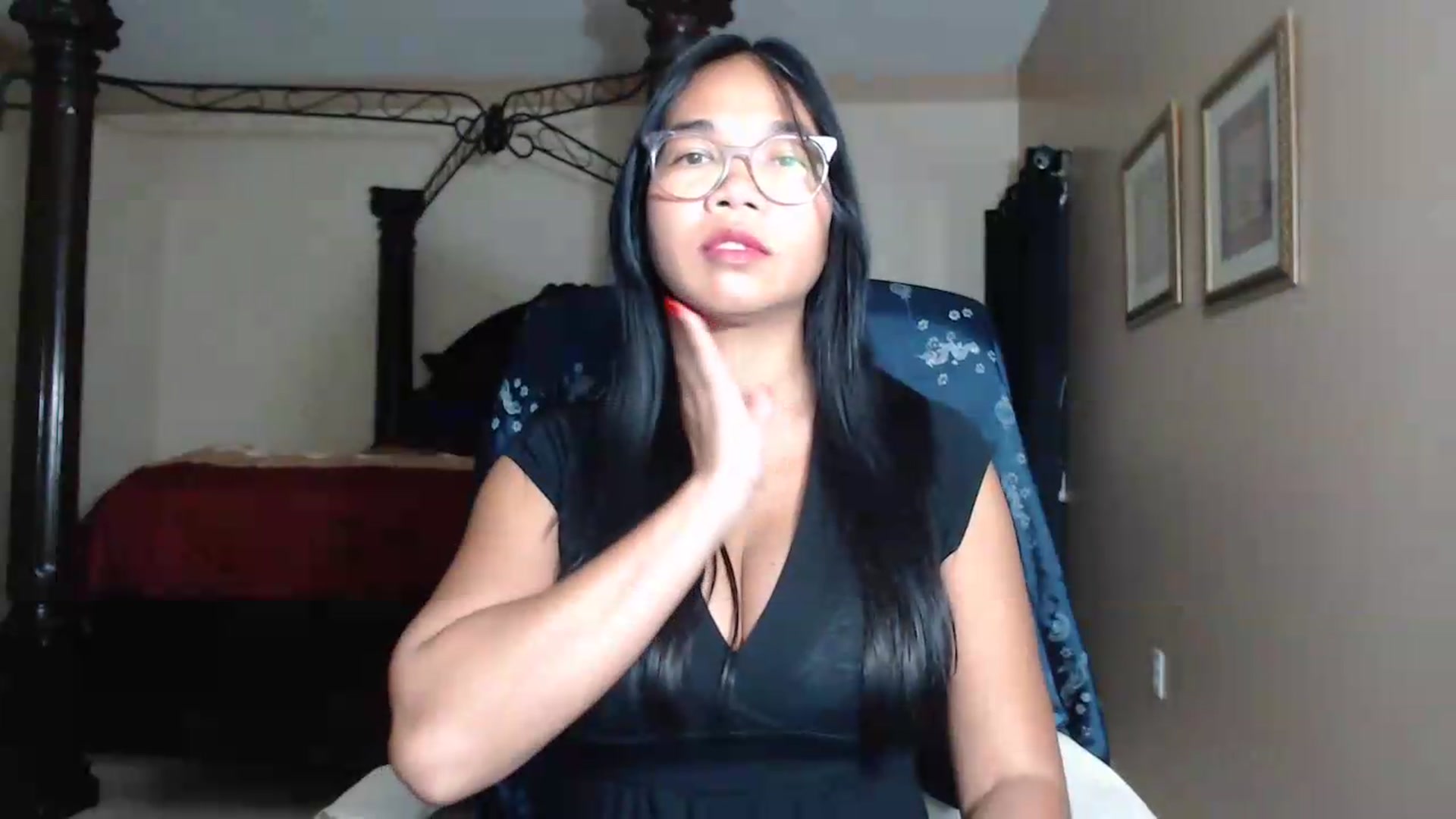 Gallery image thumbnail from Littlekai2030's myfreecams stream on, 07/07/2026, 24:02 image 20 of 20