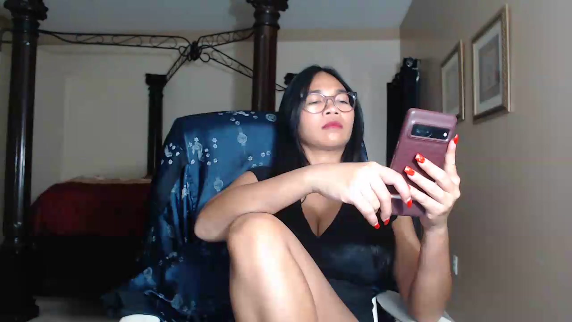 Gallery image thumbnail from Littlekai2030's myfreecams stream on, 07/07/2026, 24:02 image 11 of 20